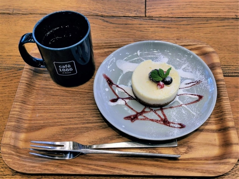 渋谷【café 1886 at Bosch】チーズケーキ