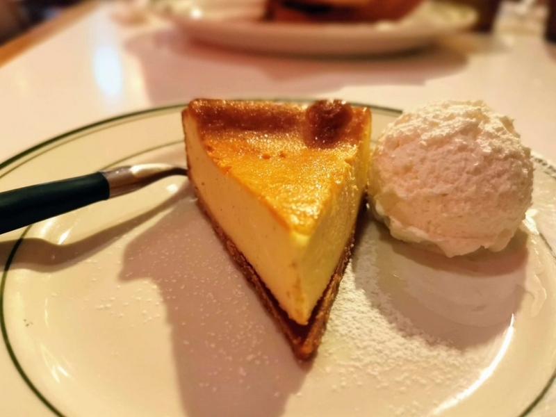 新宿 the smile ニューヨークチーズケーキwith ホイップクリーム (7)