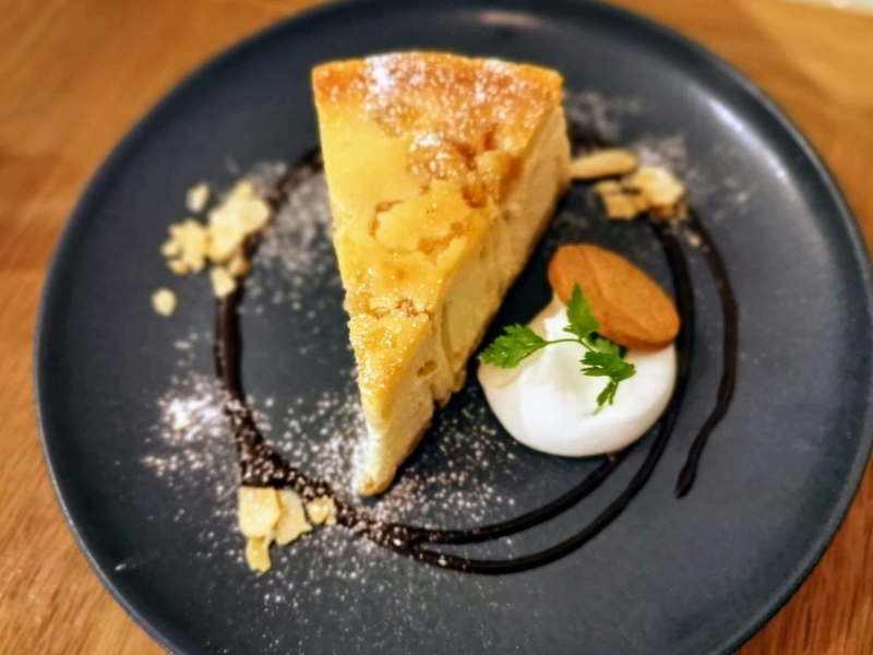 新宿move cafe はちみつレモンのNYチーズケーキ (8)