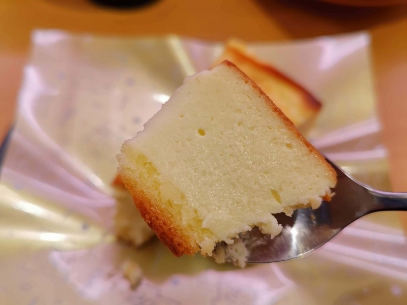 スシロー　バスクチーズケーキ (4)