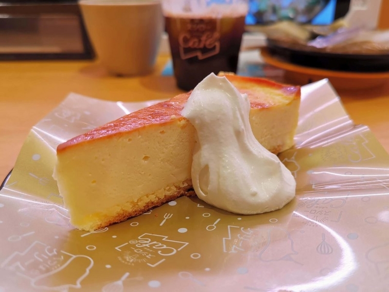 スシロー　バスクチーズケーキ (4)