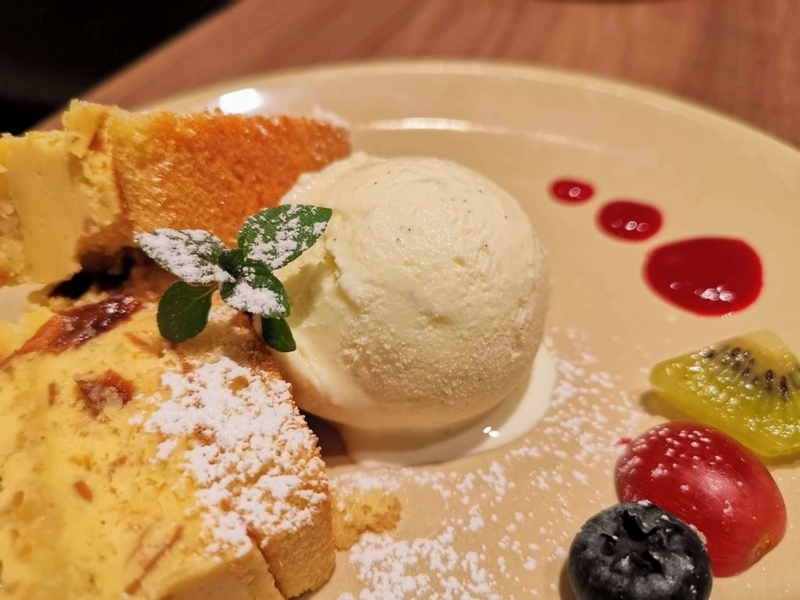 渋谷 Le Bar a Vin 52成城石井　プレミアムチーズケーキプレミアムチーズケーキ (5)