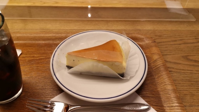 エクセルシオールカフェ　ニューヨークチーズケーキ (3)