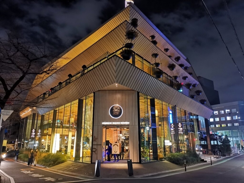 STARBUCKS RESERVE® ROASTERY TOKYO（中目黒）の店舗の写真