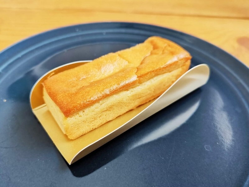 湖のくに焼きチーズケーキ　七本鎗 (4)