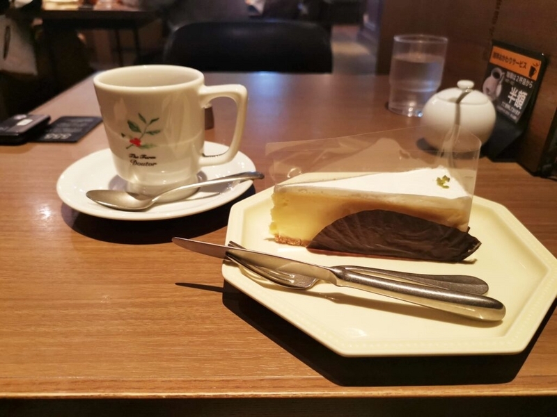 ドトール珈琲店の濃厚チーズケーキの写真