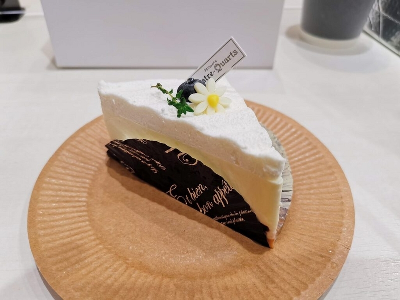 キャトルキャールのなめらかチーズケーキ (8)