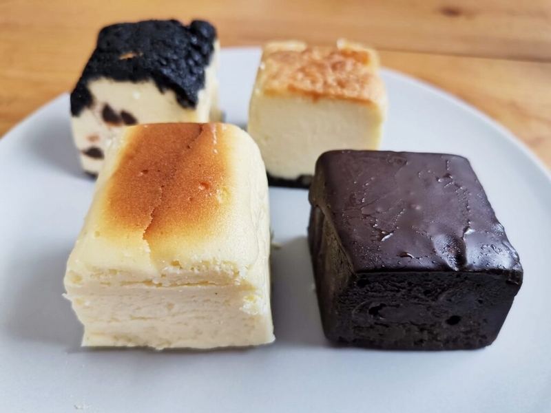 チーズケーキKAKA　濃厚チーズケーキ4種食べ比べセットの写真 (2)