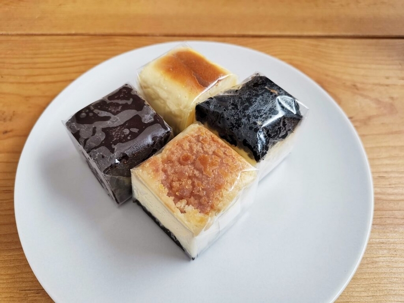 チーズケーキKAKA　濃厚チーズケーキ4種食べ比べセットの写真 (4)