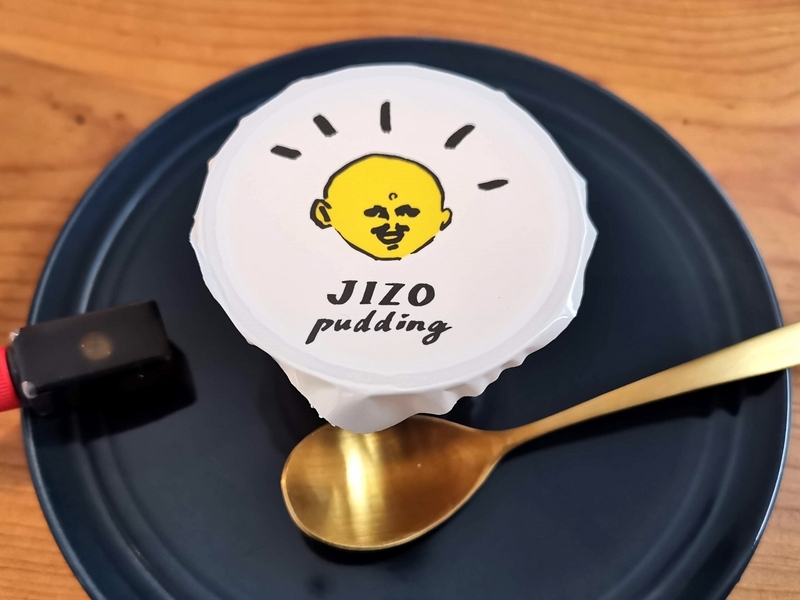 JIZOの「地蔵プリン（jizo pudding)」