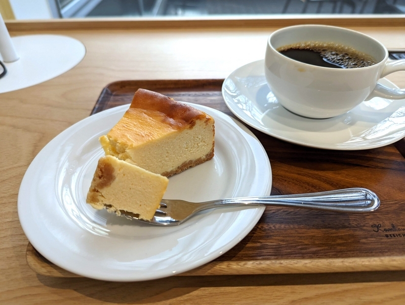 サンドイッチとコーヒー ampere（アンペア） (9)