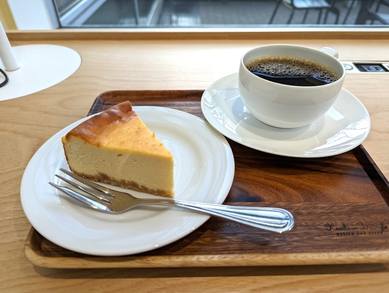 サンドイッチとコーヒー ampere（アンペア） (4)