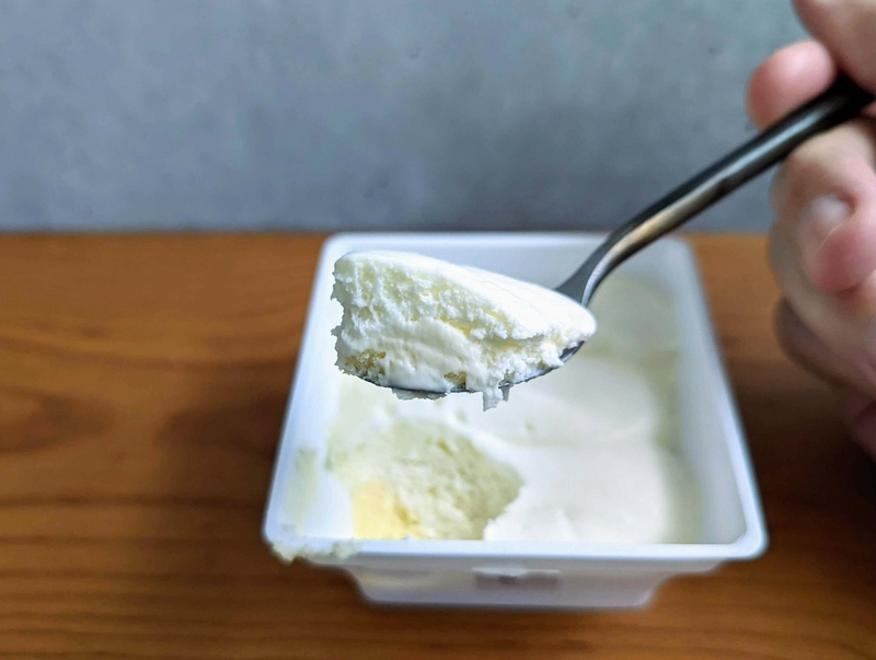 ローソン（milkとのコラボ）生クリームチーズケーキ (2)