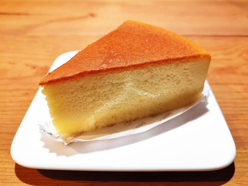 シャトレーゼ　ふわふわスフレチーズケーキ