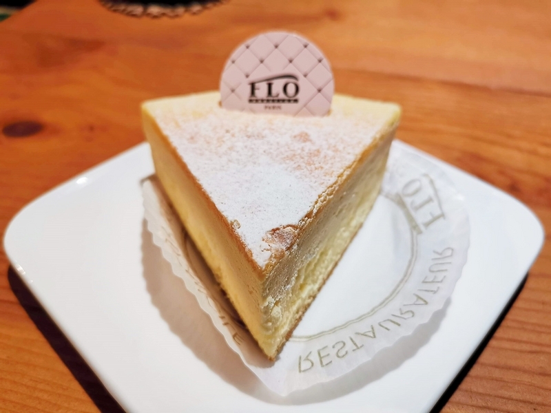 FLO（フロプレステージュ）のベイクドチーズケーキ (8)