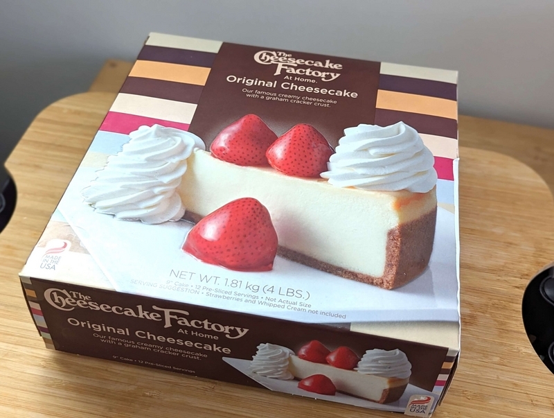 コストコ(COSTCO)のTHE CHEESECAKE FACTORY オリジナルチーズケーキ (5)