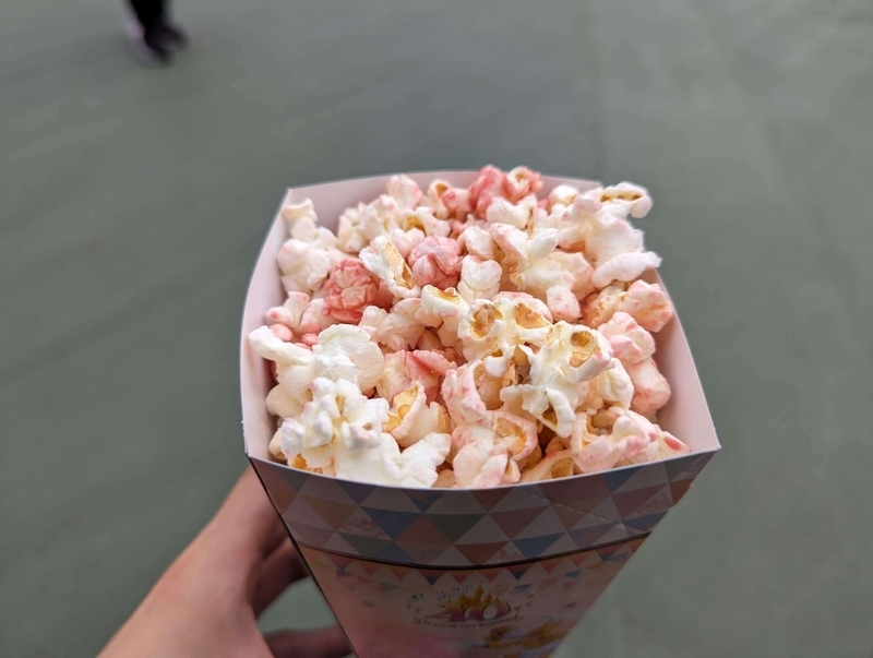 東京ディズニーランド ベリーチーズケーキポップコーン (4)