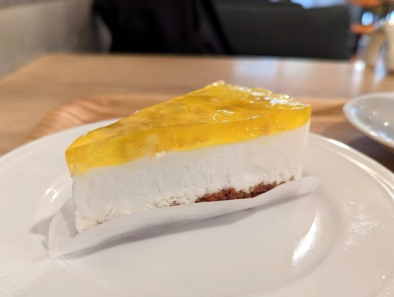 エクセルシオールカフェ・レアチーズケーキ はちみつレモン