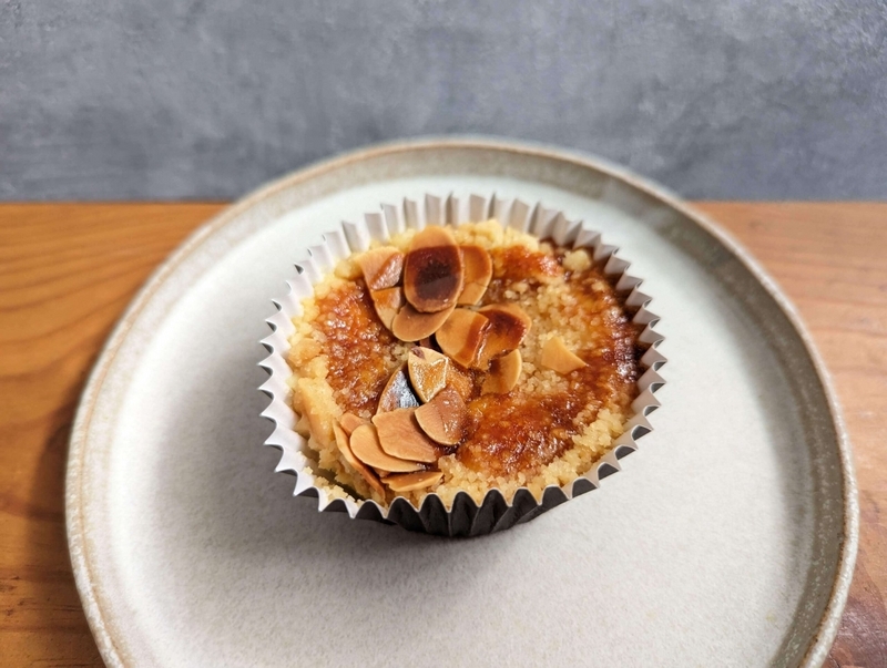 ファミリーマートの「窯焼きチーズケーキ」の写真 (6)