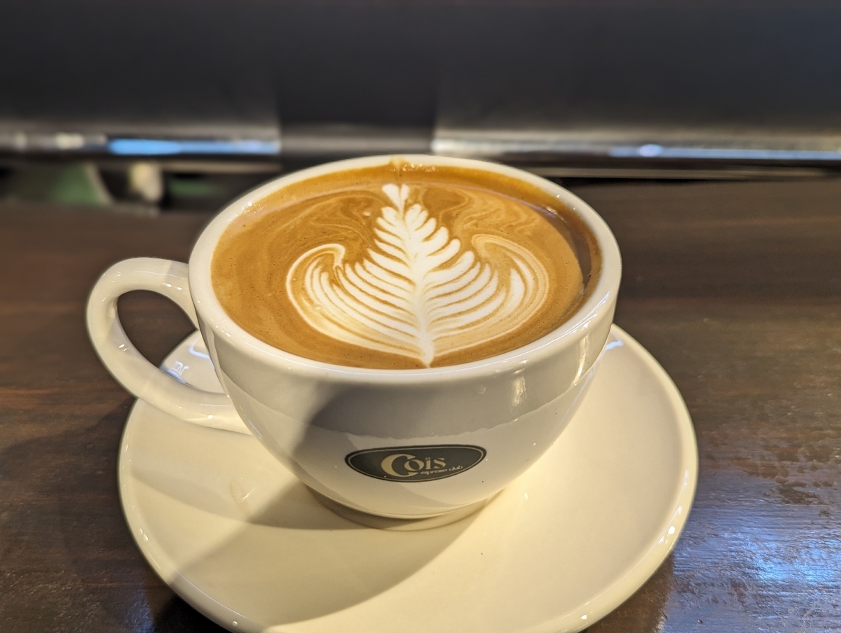 cois espresso clubのカフェラテ