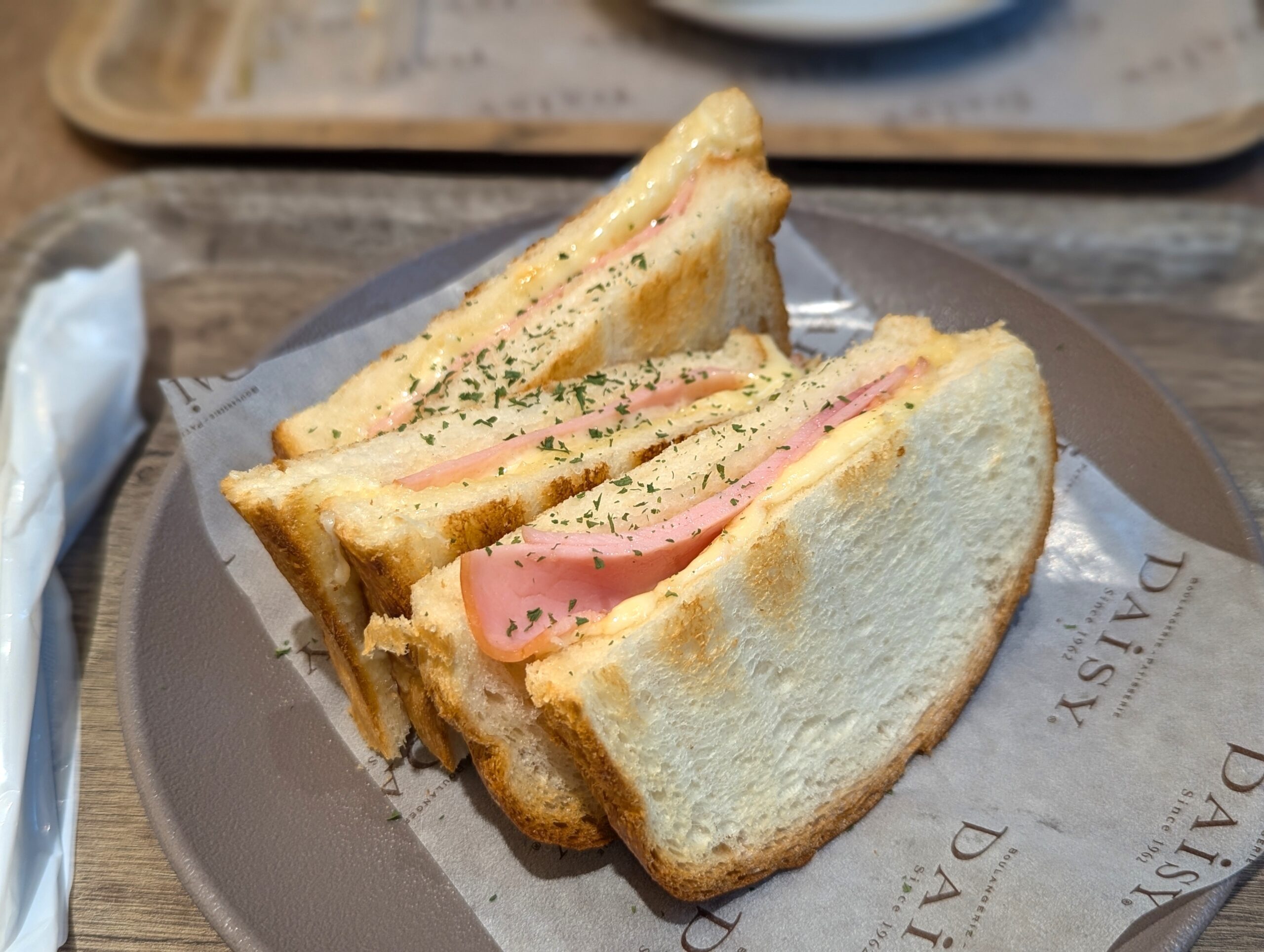 デイジイ西新宿店 (DAISY)のチーズケーキ (3)