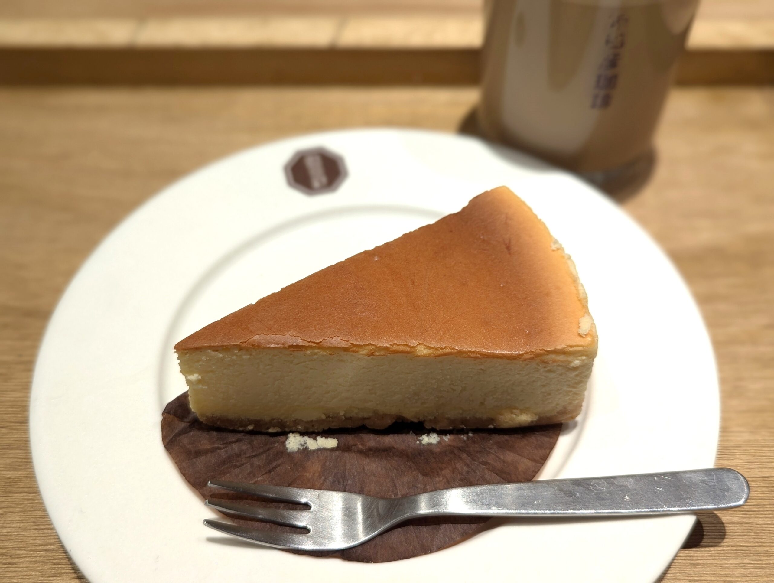 猿田彦珈琲の【ベイクドチーズケーキ】を実食レビュー | チーズケーキ通信