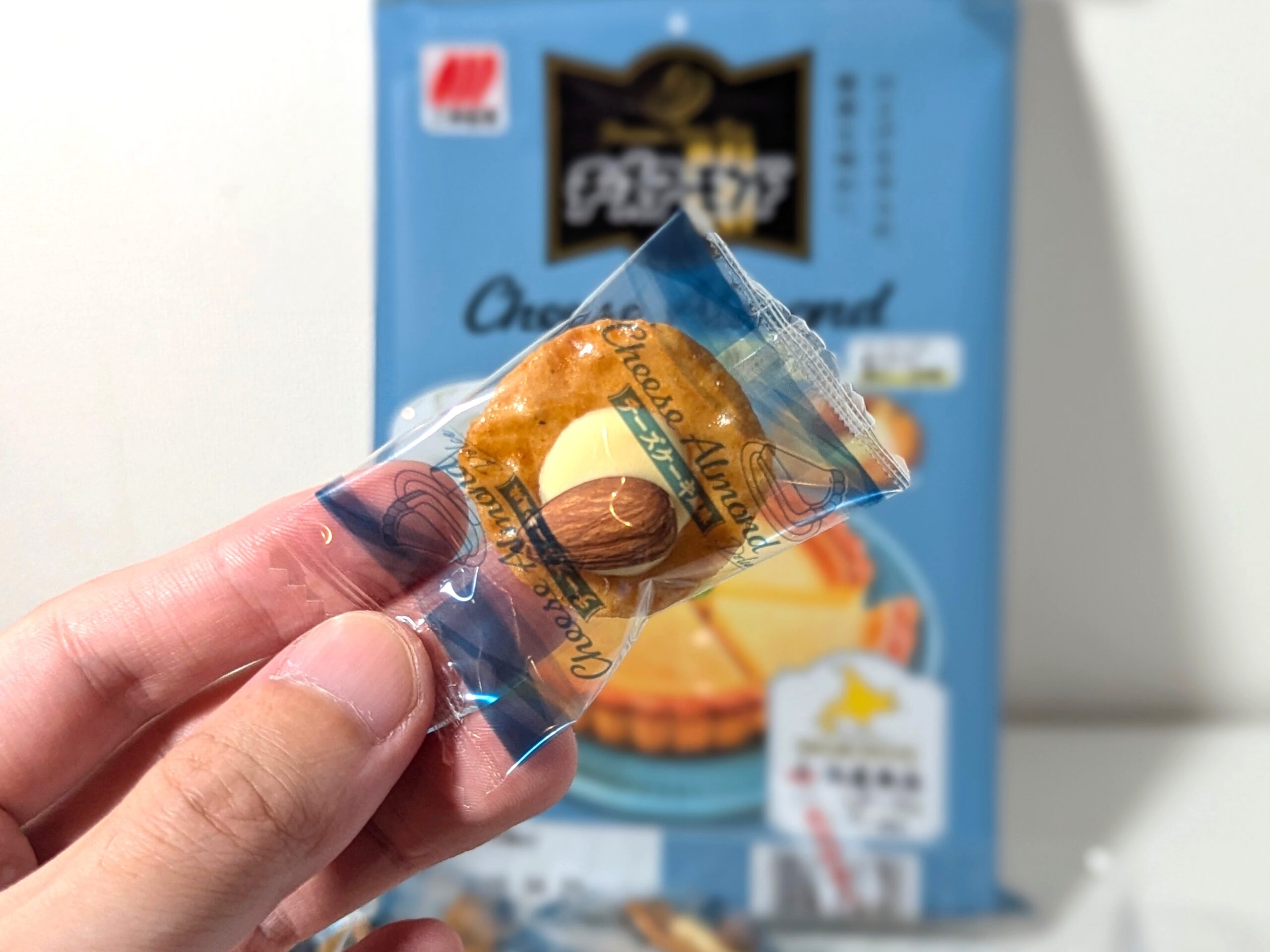 チーズアーモンド、ティラミス風味とチーズケーキ風味