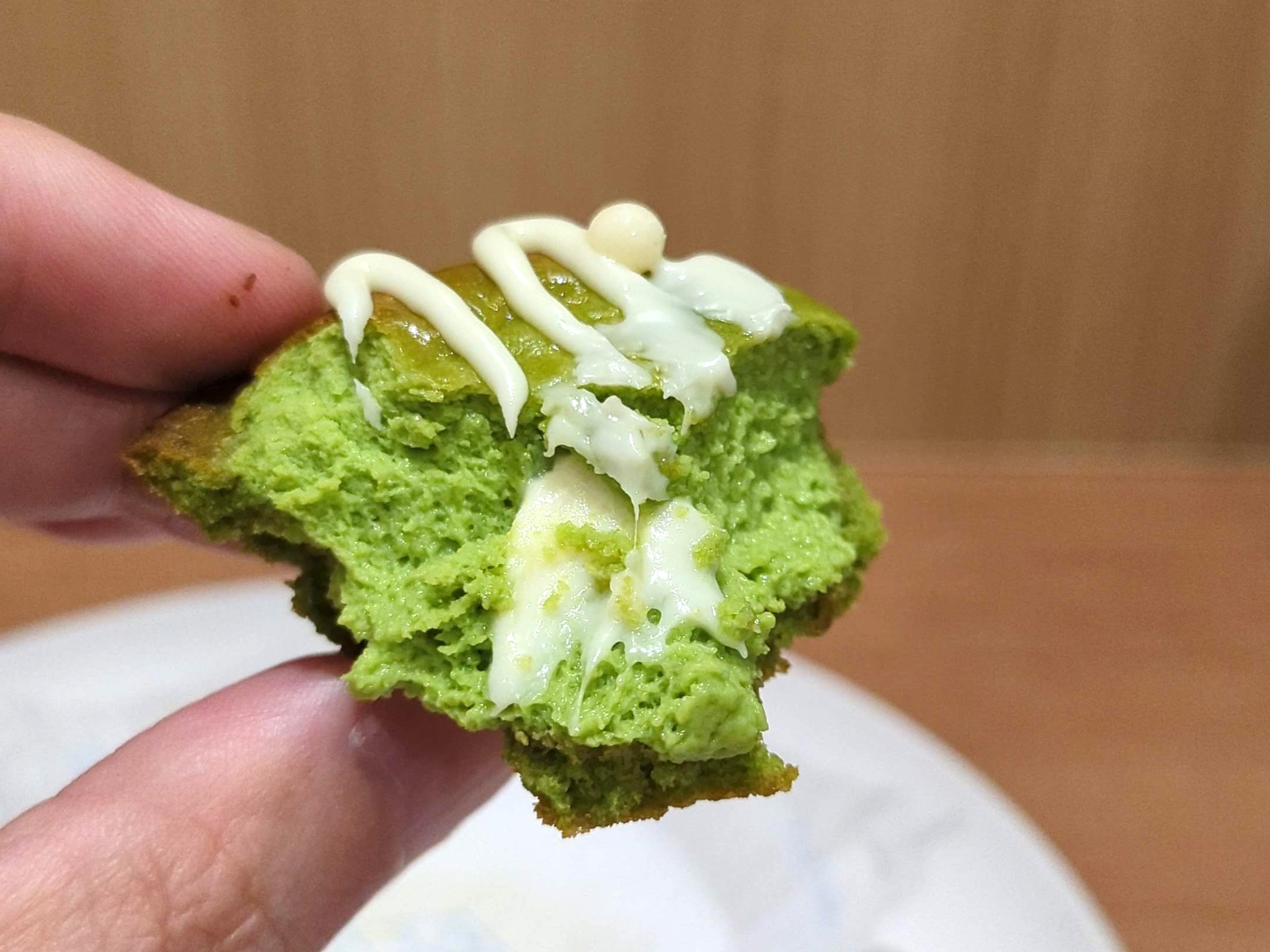 BAKECHEESE TART 焼きたてタルト ミルキー宇治抹茶チーズ 351円 (1)