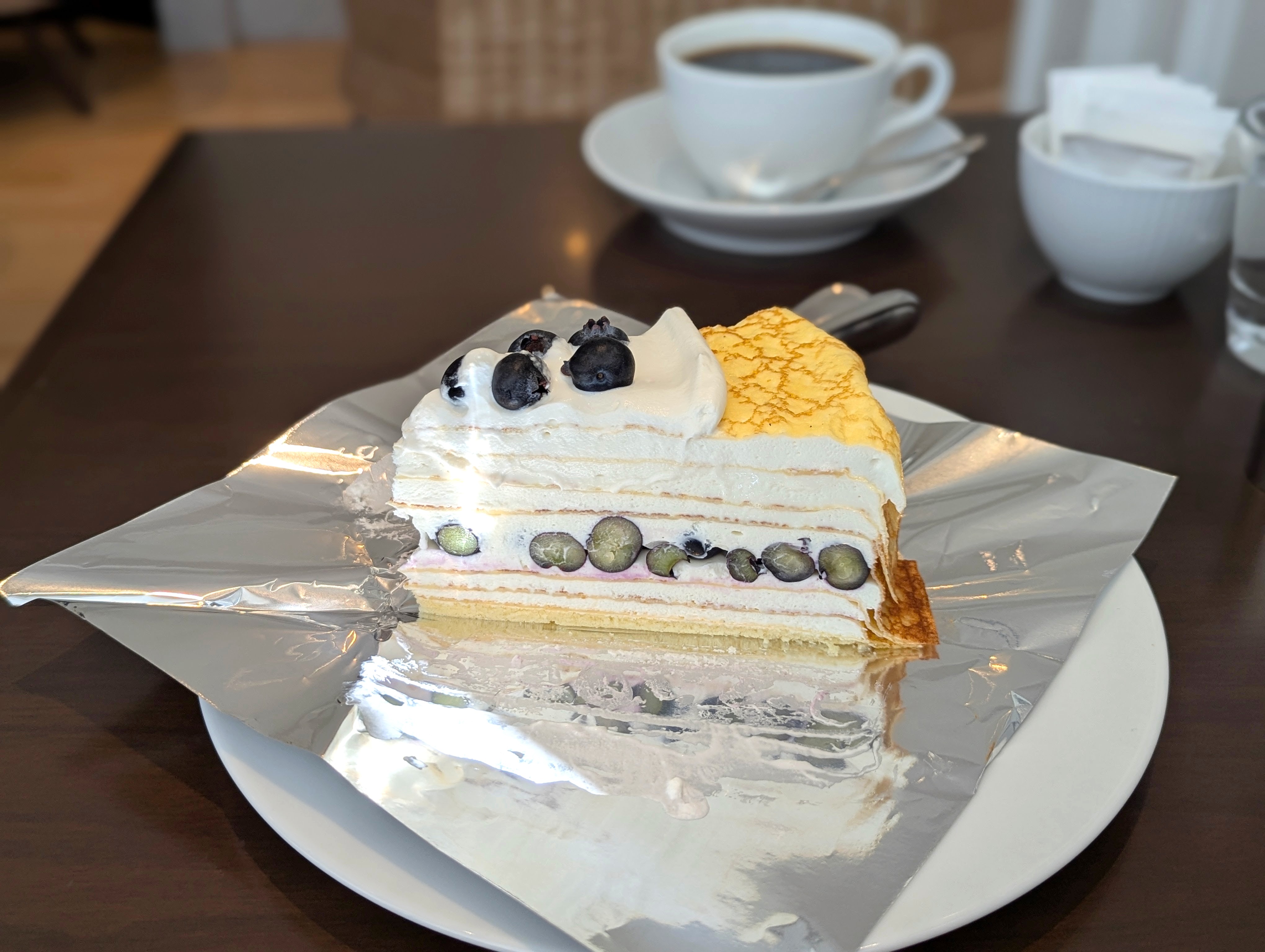 ハーブス、クリームチーズミルクレープ (2)