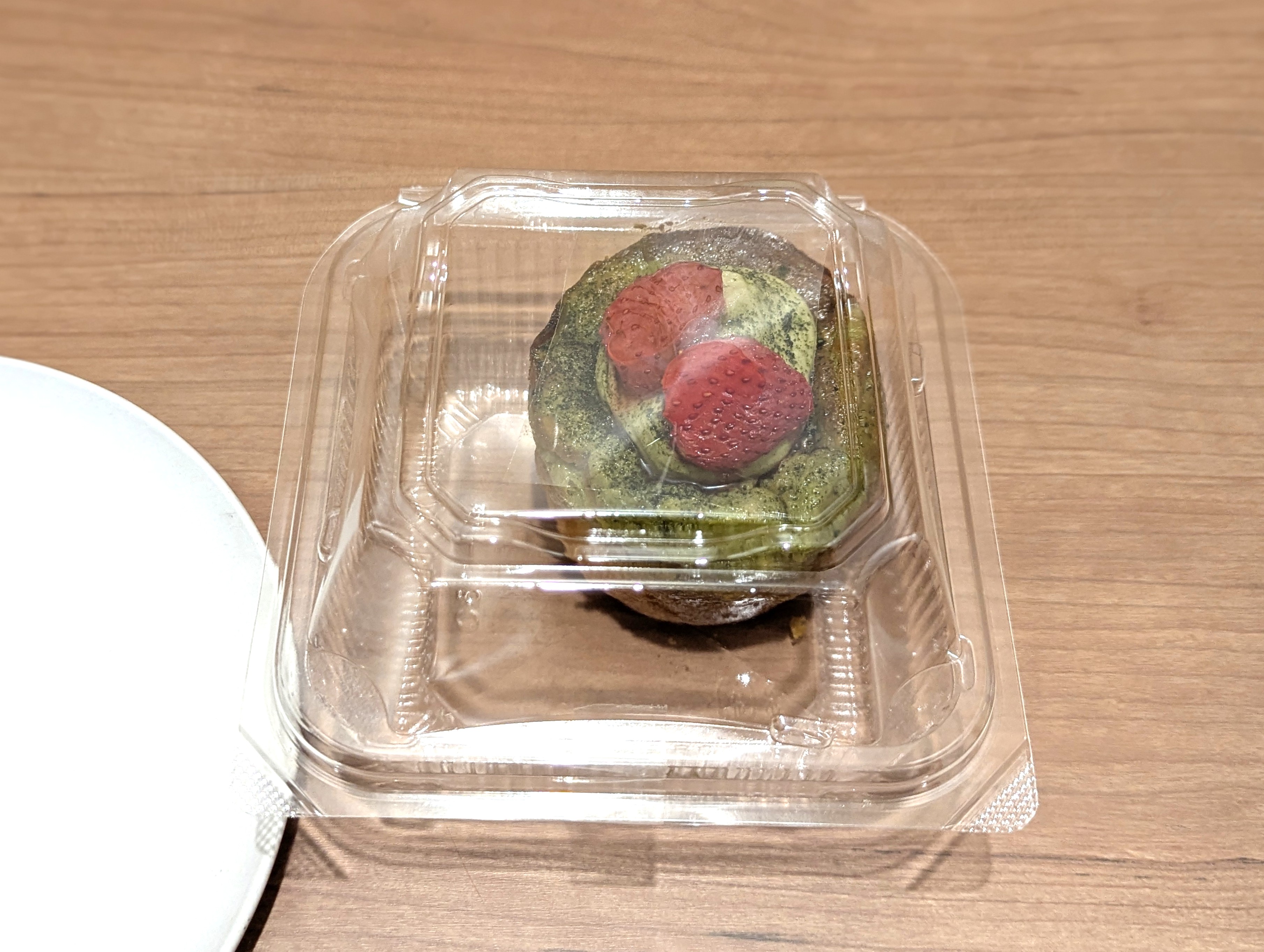 DEAN&DELUCA 苺と抹茶のチーズケーキ (3)