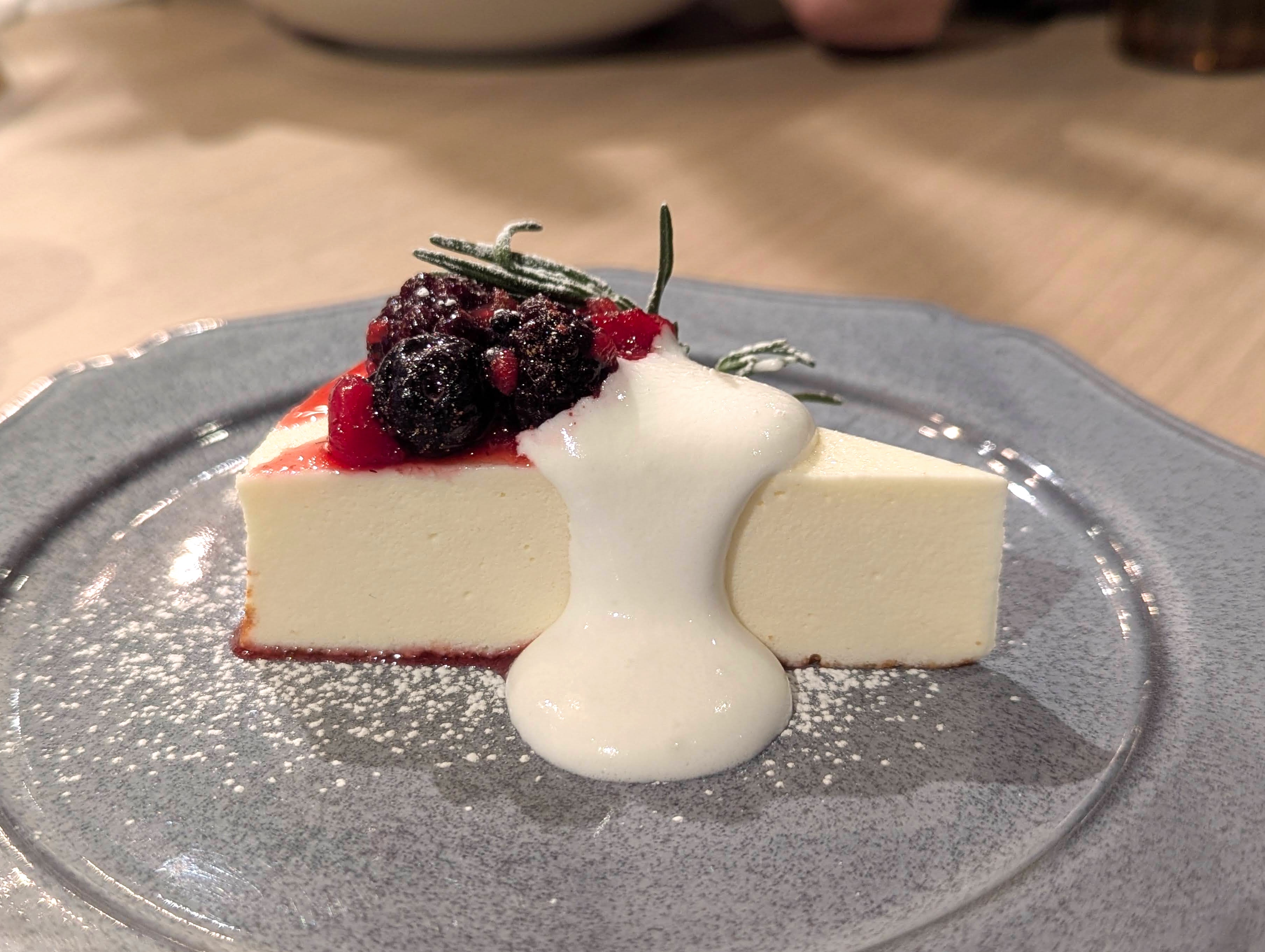 WIRED CAFE（ワイアードカフェ） クラシックチーズケーキ (5)