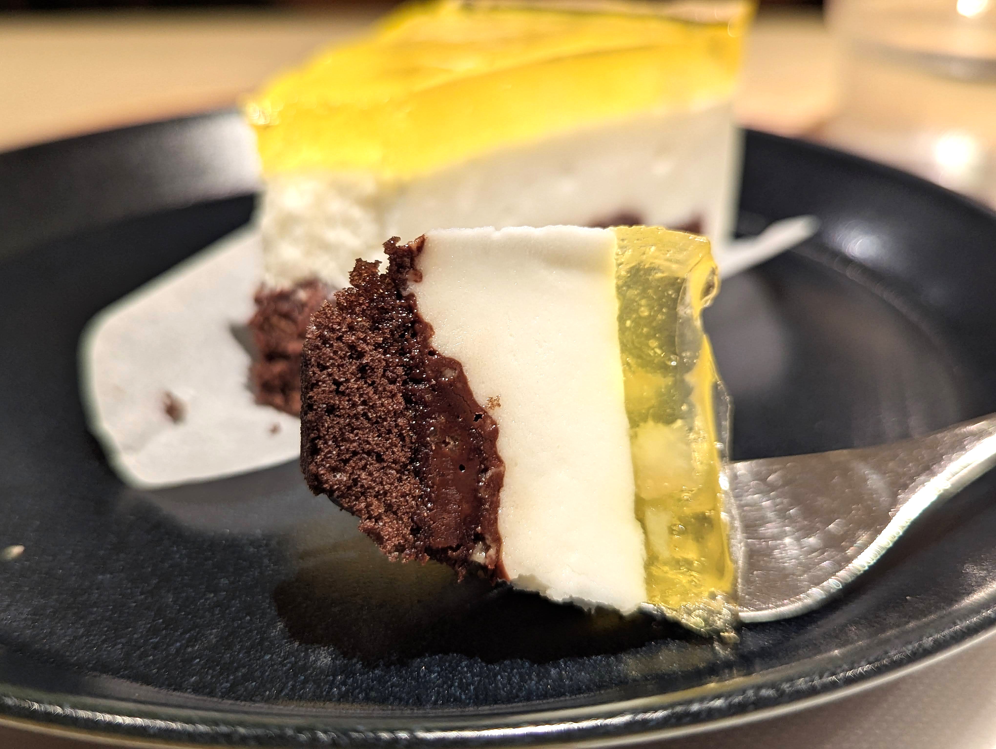 エクセルシオールカフェ、ハニーレモンレアチーズケーキ ～国産はちみつ使用～ (1)