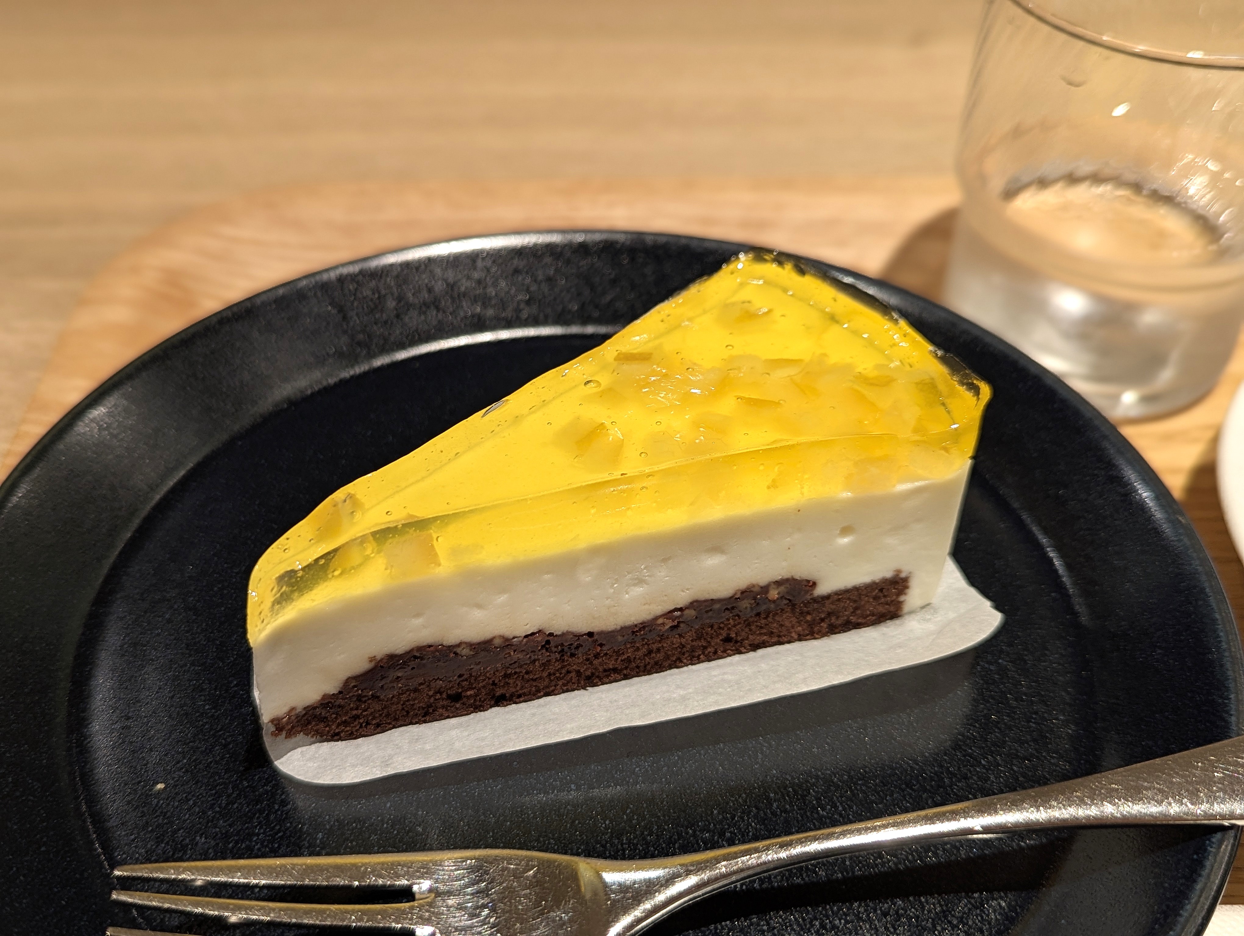 エクセルシオールカフェ、ハニーレモンレアチーズケーキ ～国産はちみつ使用～ (8)