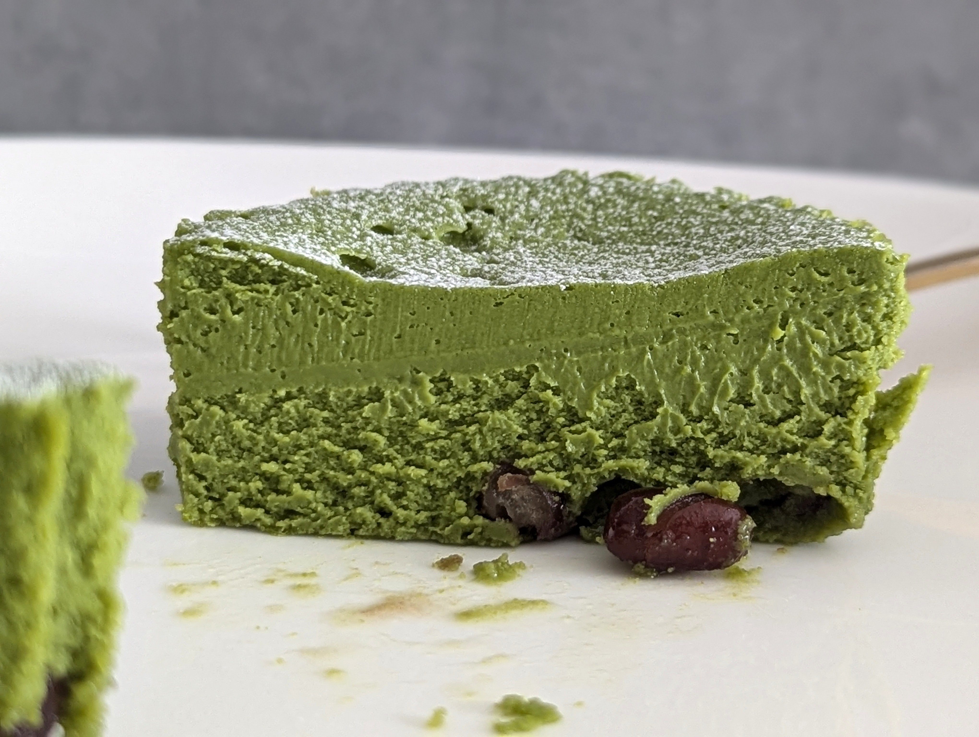 セブンイレブン、とろチーズケーキ 宇治抹茶 (5)