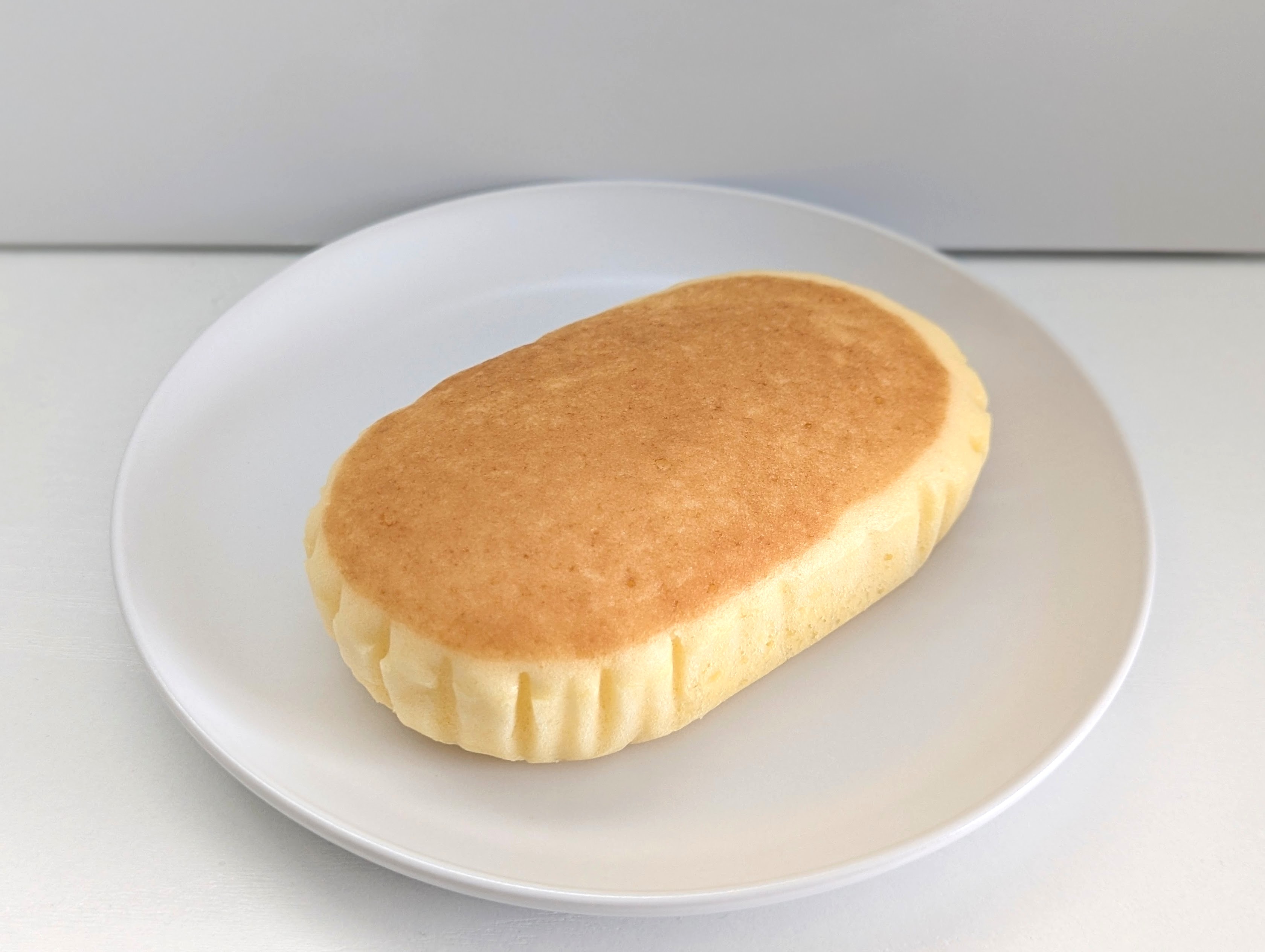 ファミリーマート、なめらかチーズ蒸しケーキ (3)
