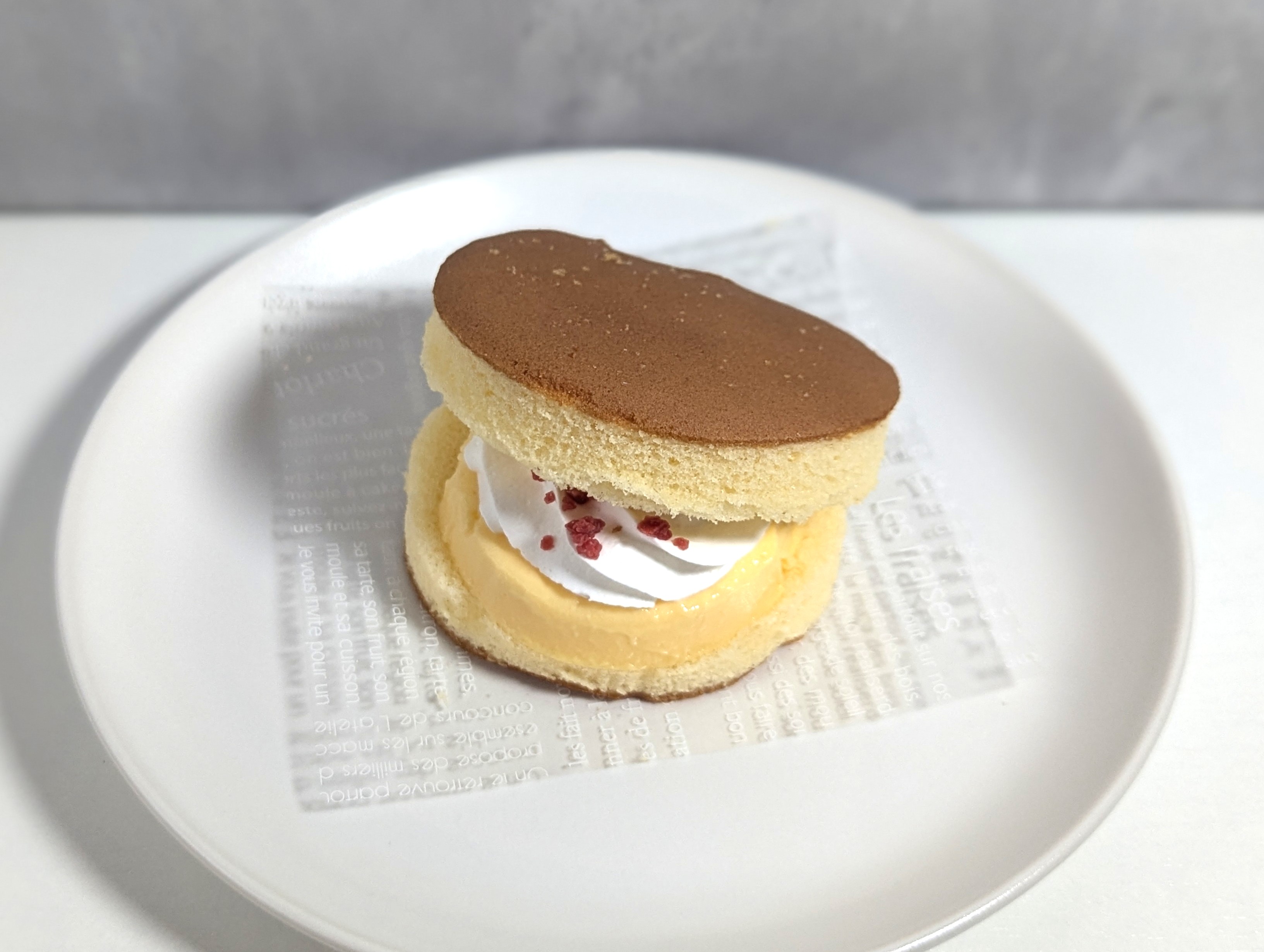 チーズプリンバーガー（ロピア） (10)