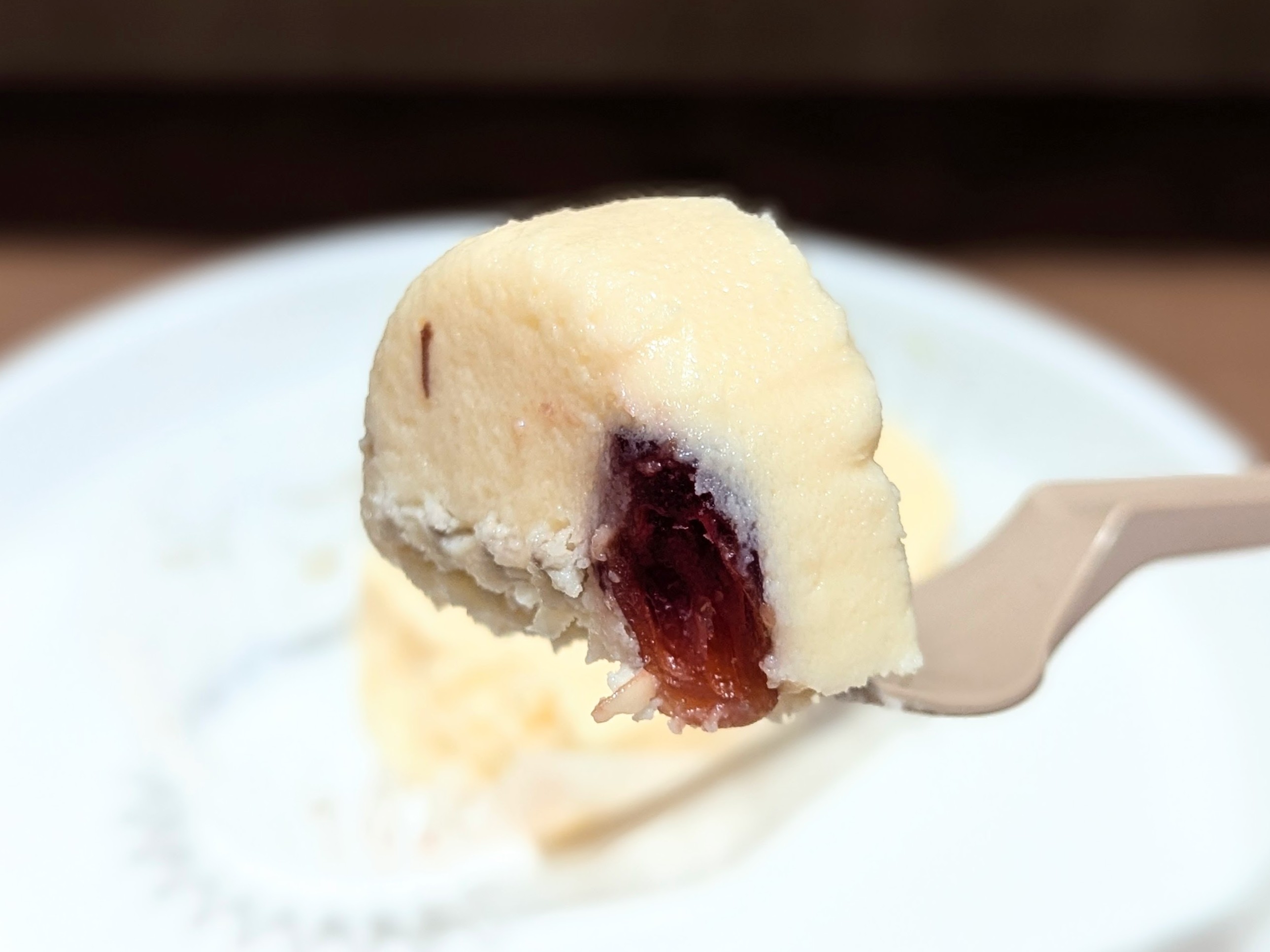 ニューデイズ、北海道クリームチーズケーキ (11)