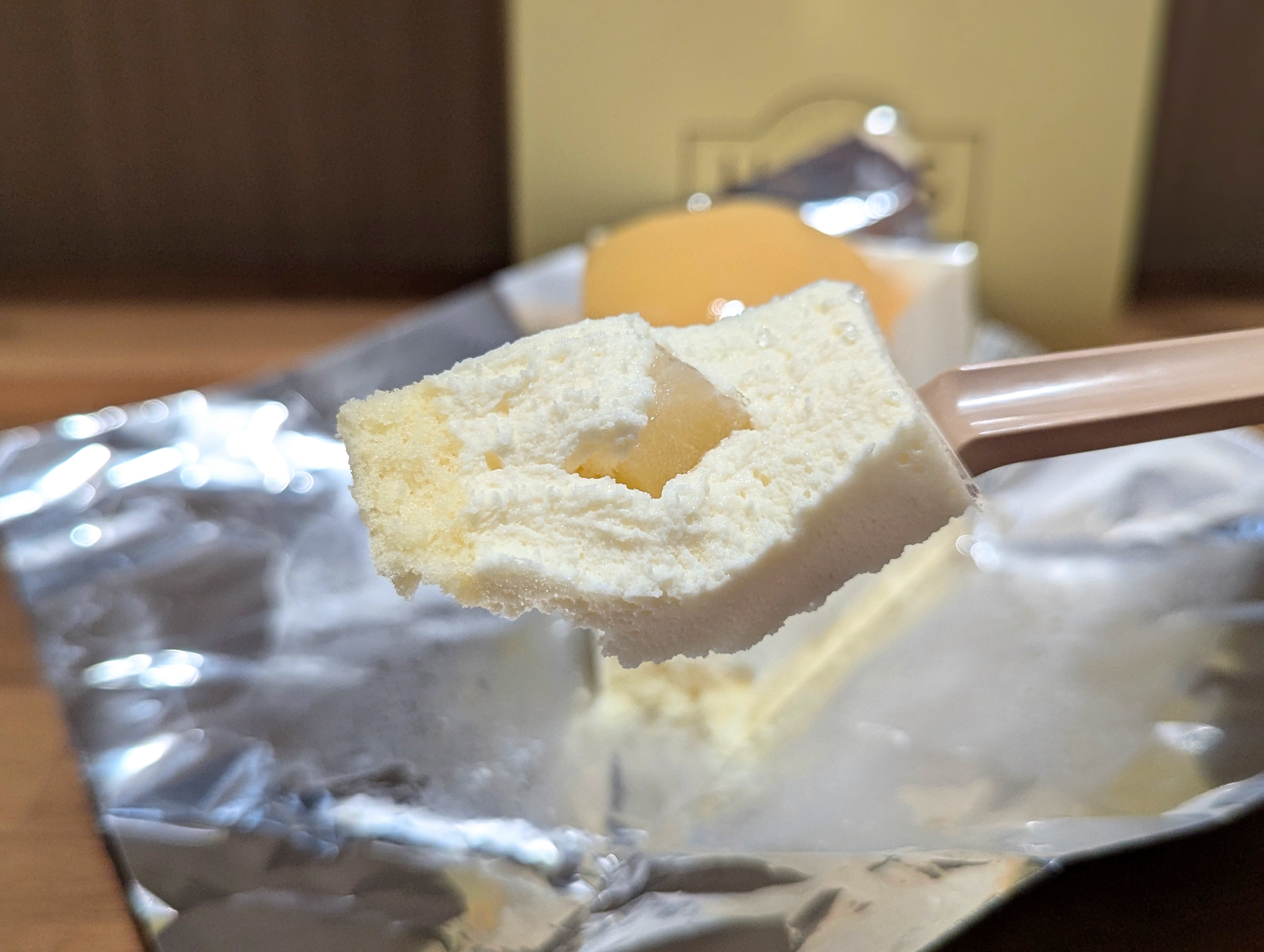 ハーブス（HARBS）、白桃のレアチーズケーキの写真