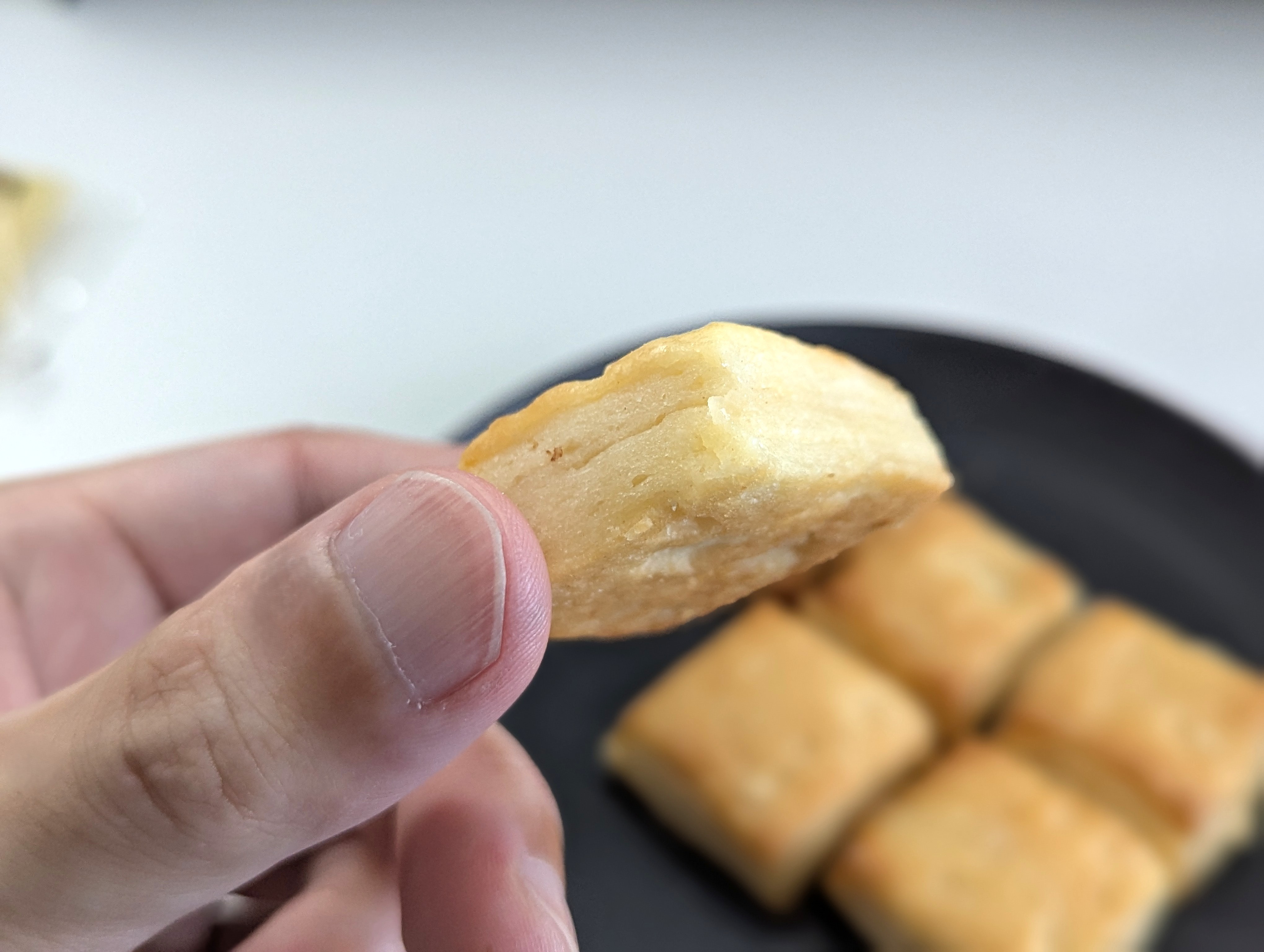 ファミリーマート、生スコーン チーズケーキ味 (10)