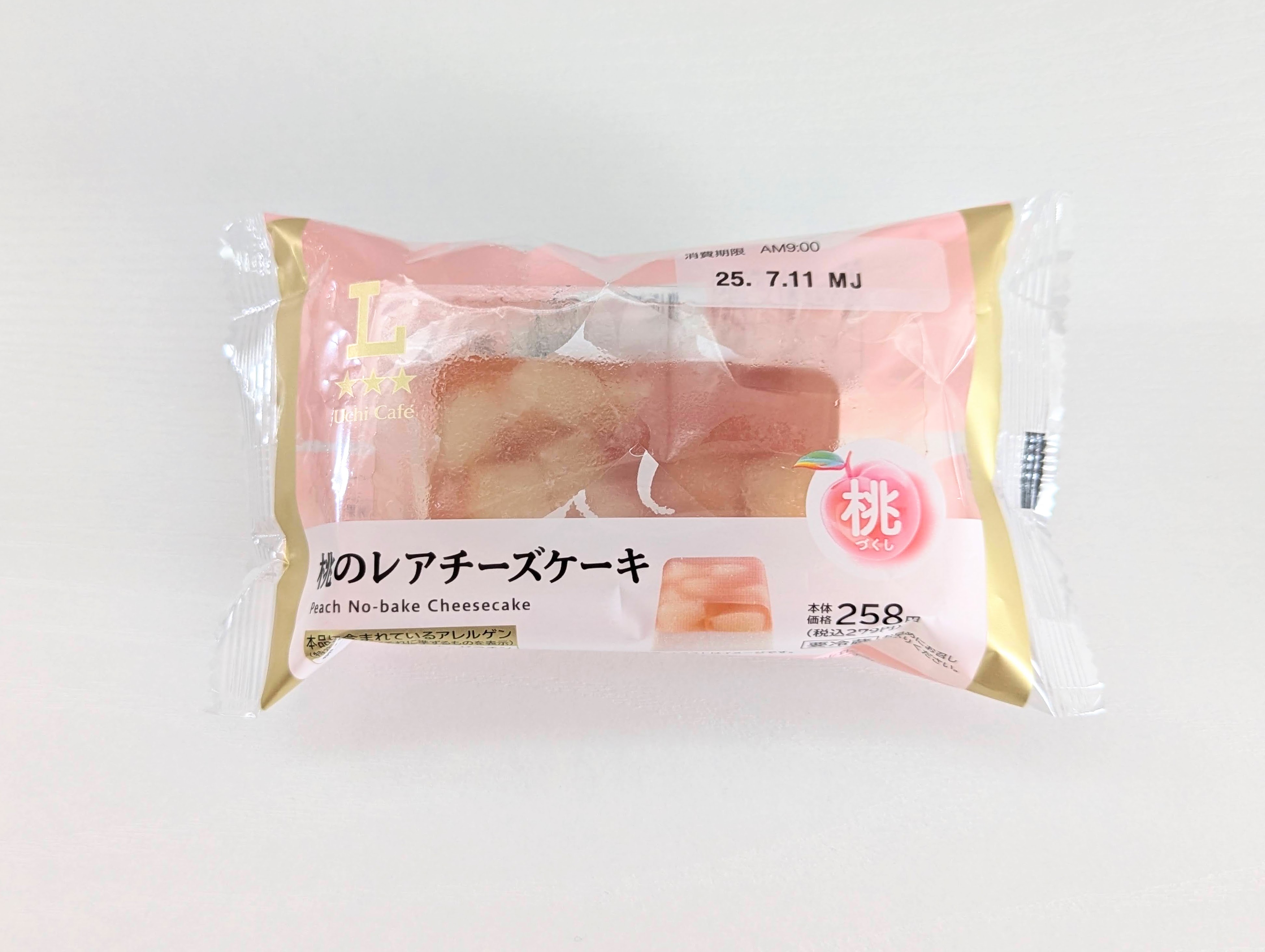 ローソン、桃のレアチーズケーキ (3)