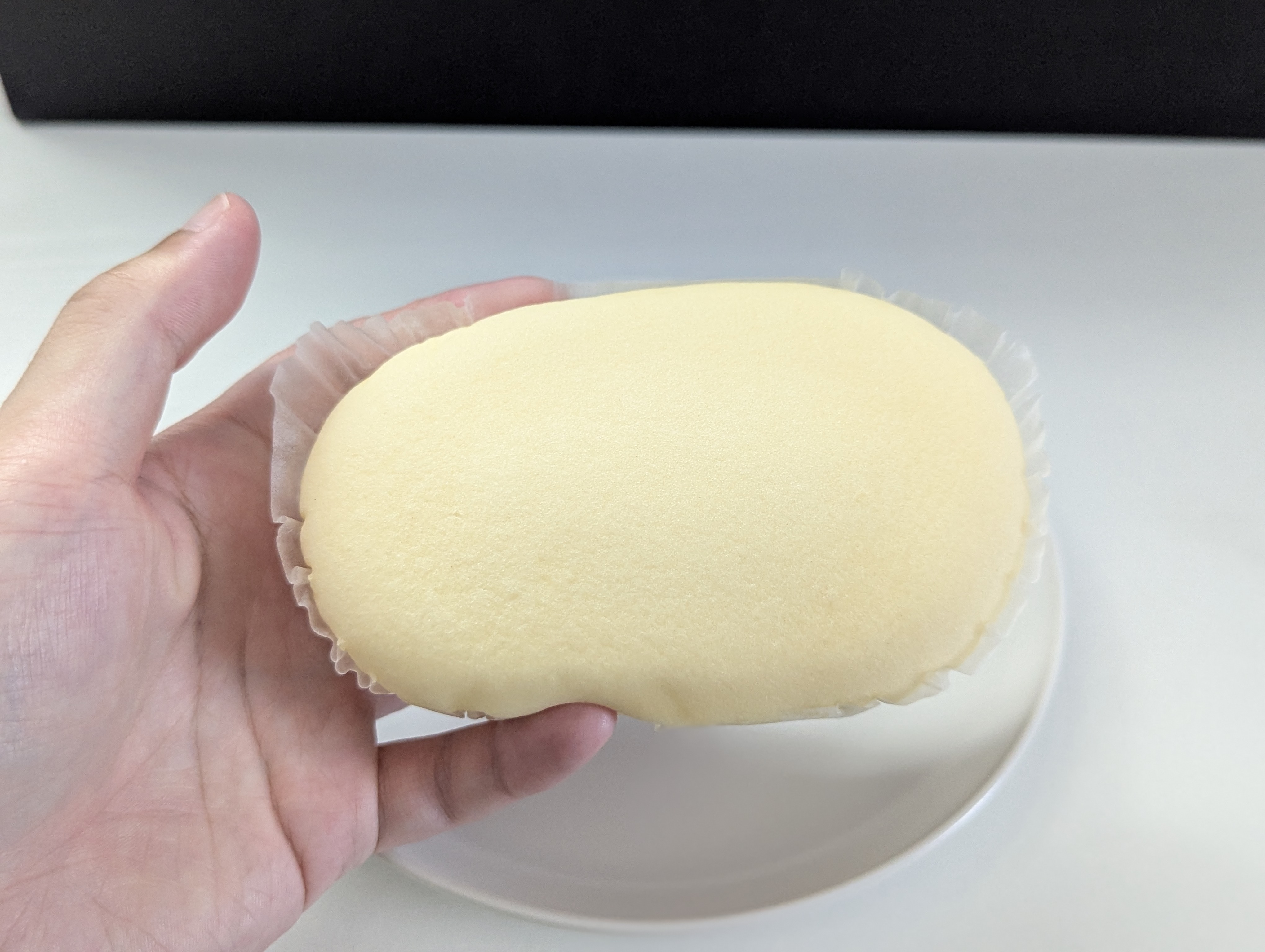 ミニストップ、チーズ蒸しケーキ (1)