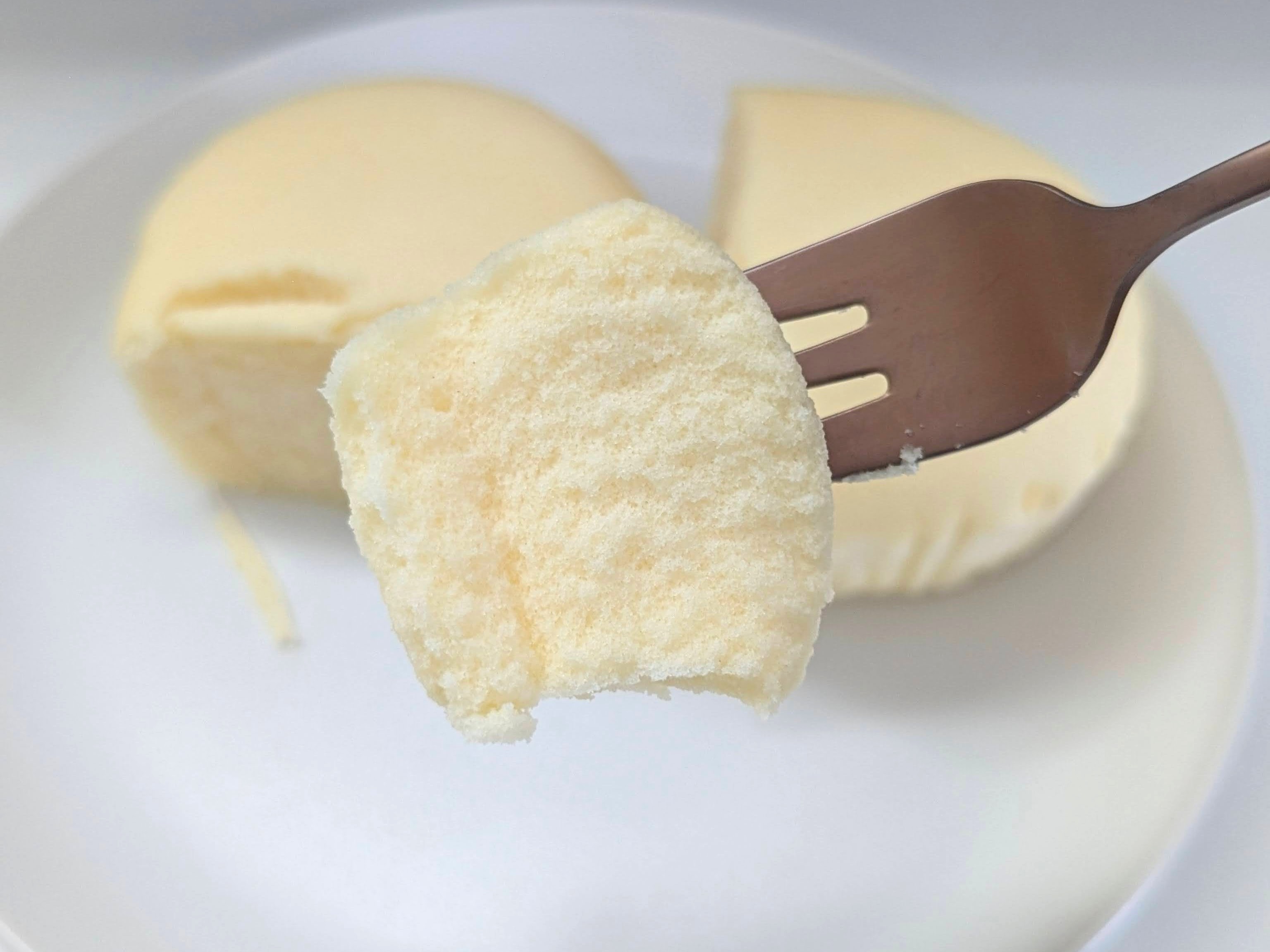 ミニストップ、チーズ蒸しケーキ (8)