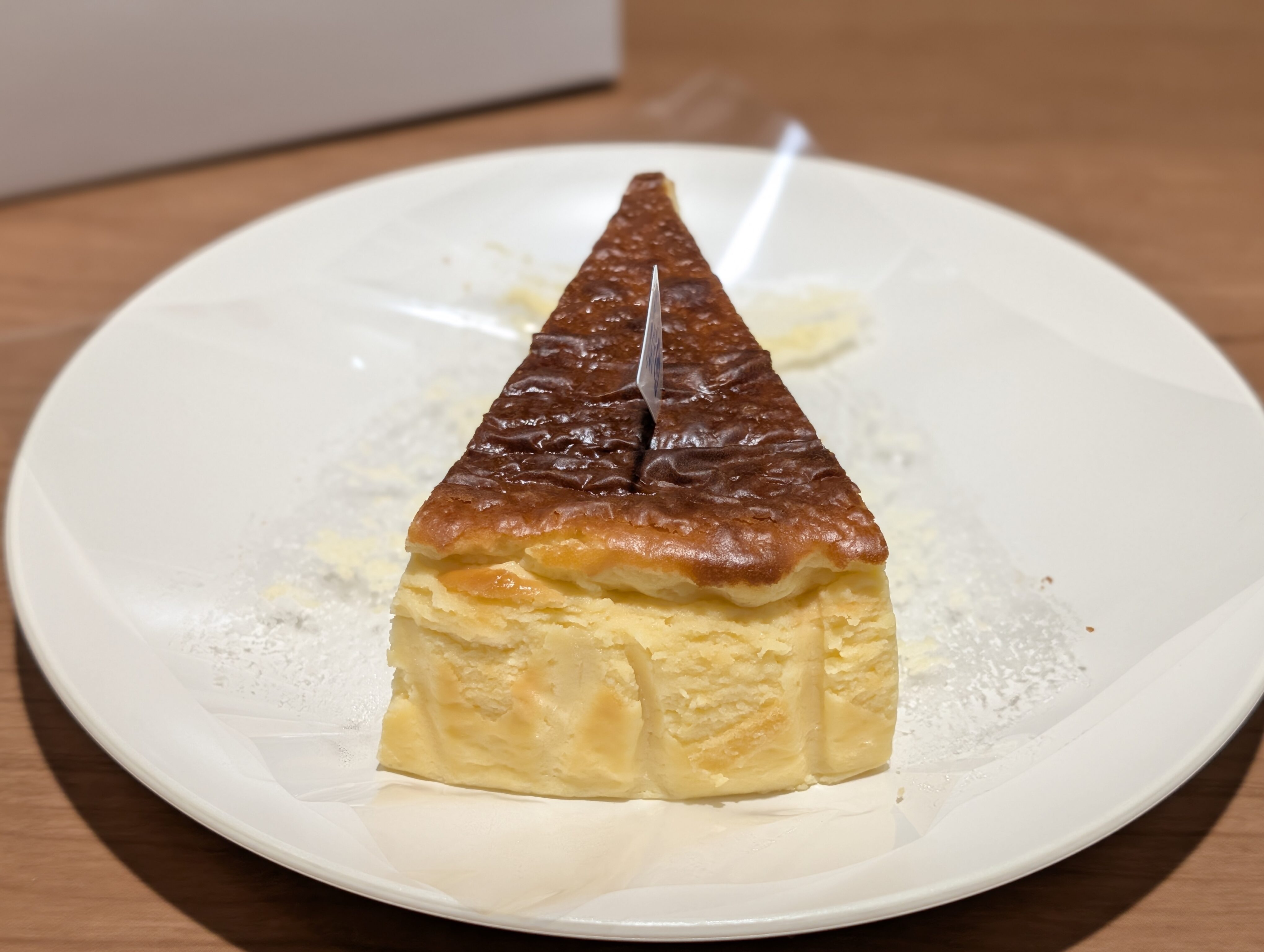 イタリアントマトカフェジュニア、バスクチーズケーキ (14)