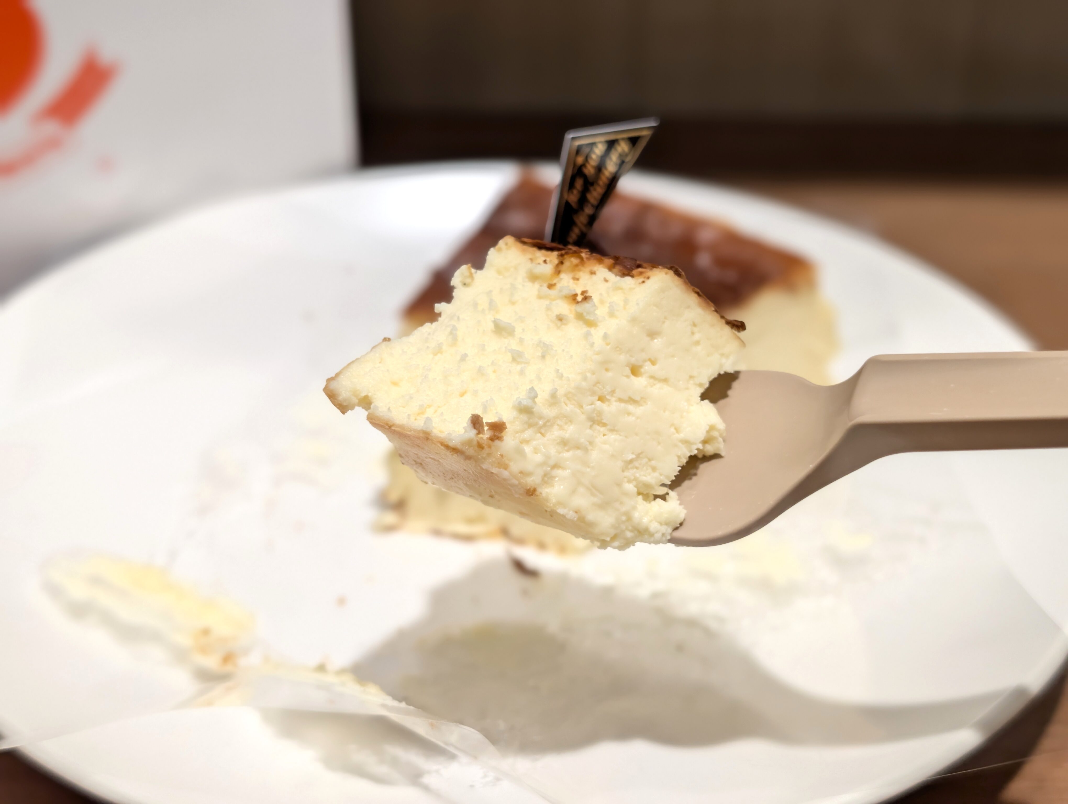 イタリアントマトカフェジュニア、バスクチーズケーキ (18)