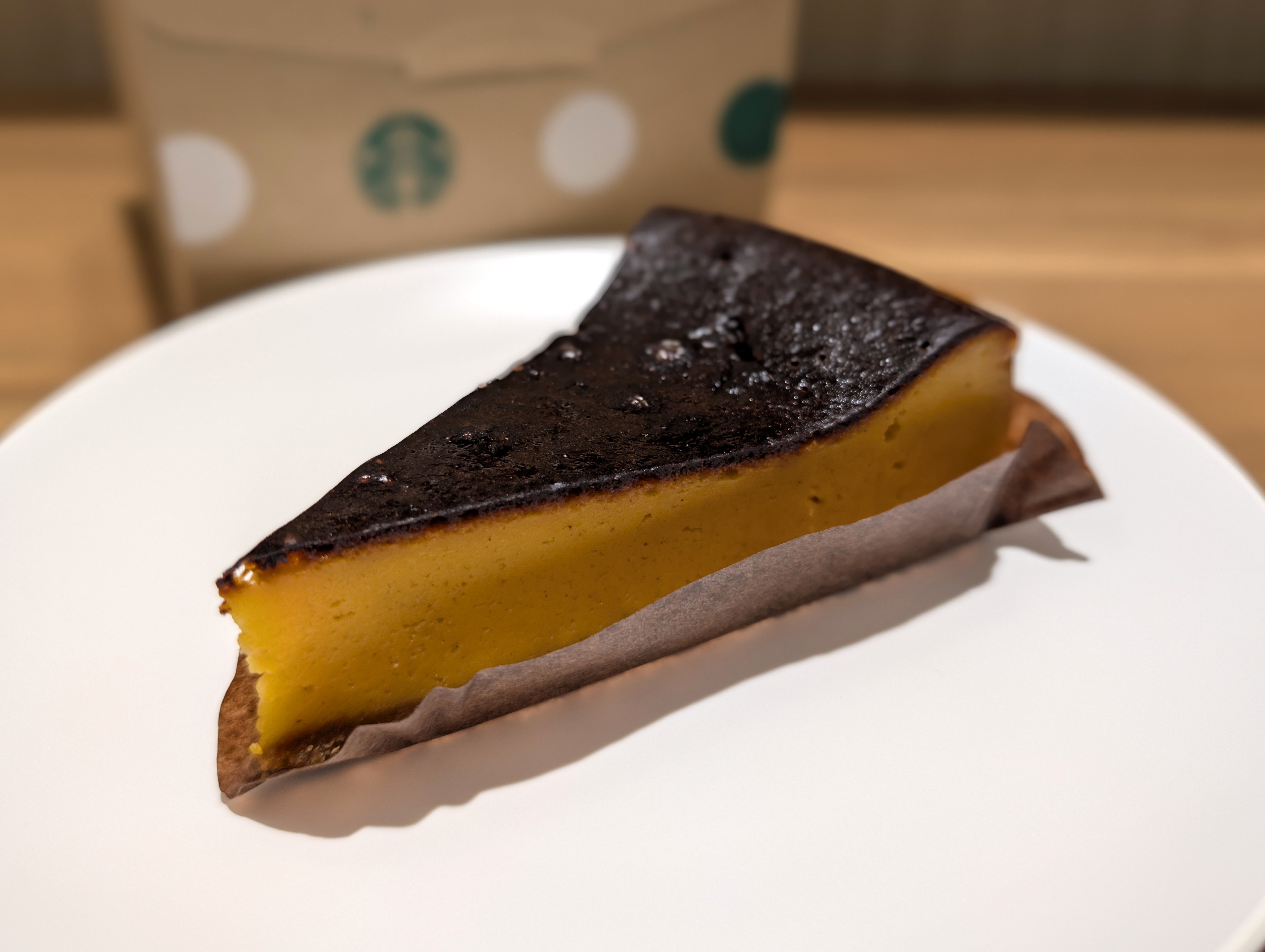 スターバックス、パンプキンバスクチーズケーキ (6)