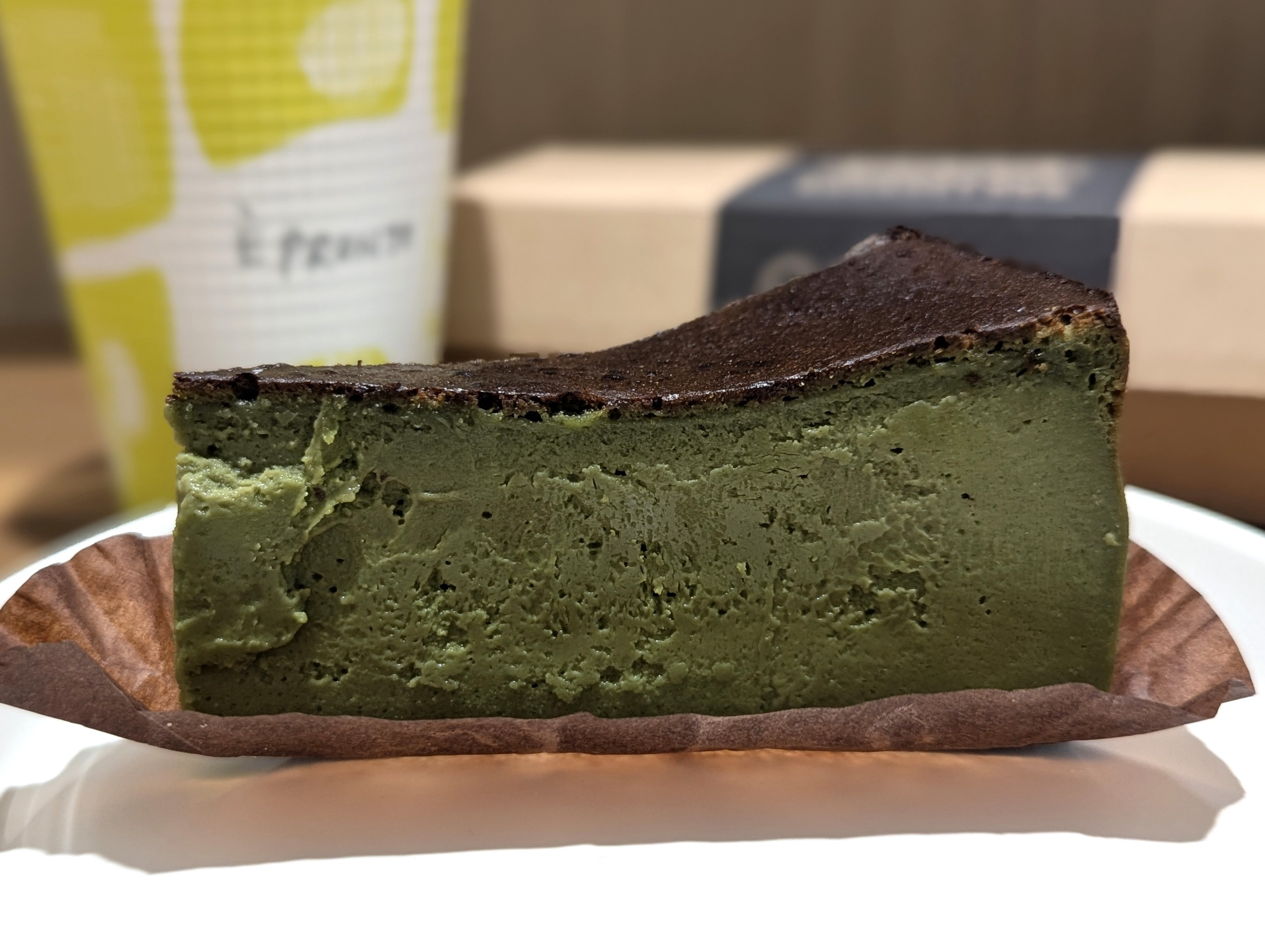 プロント、宇治抹茶のバスクチーズケーキ (22) - コピー