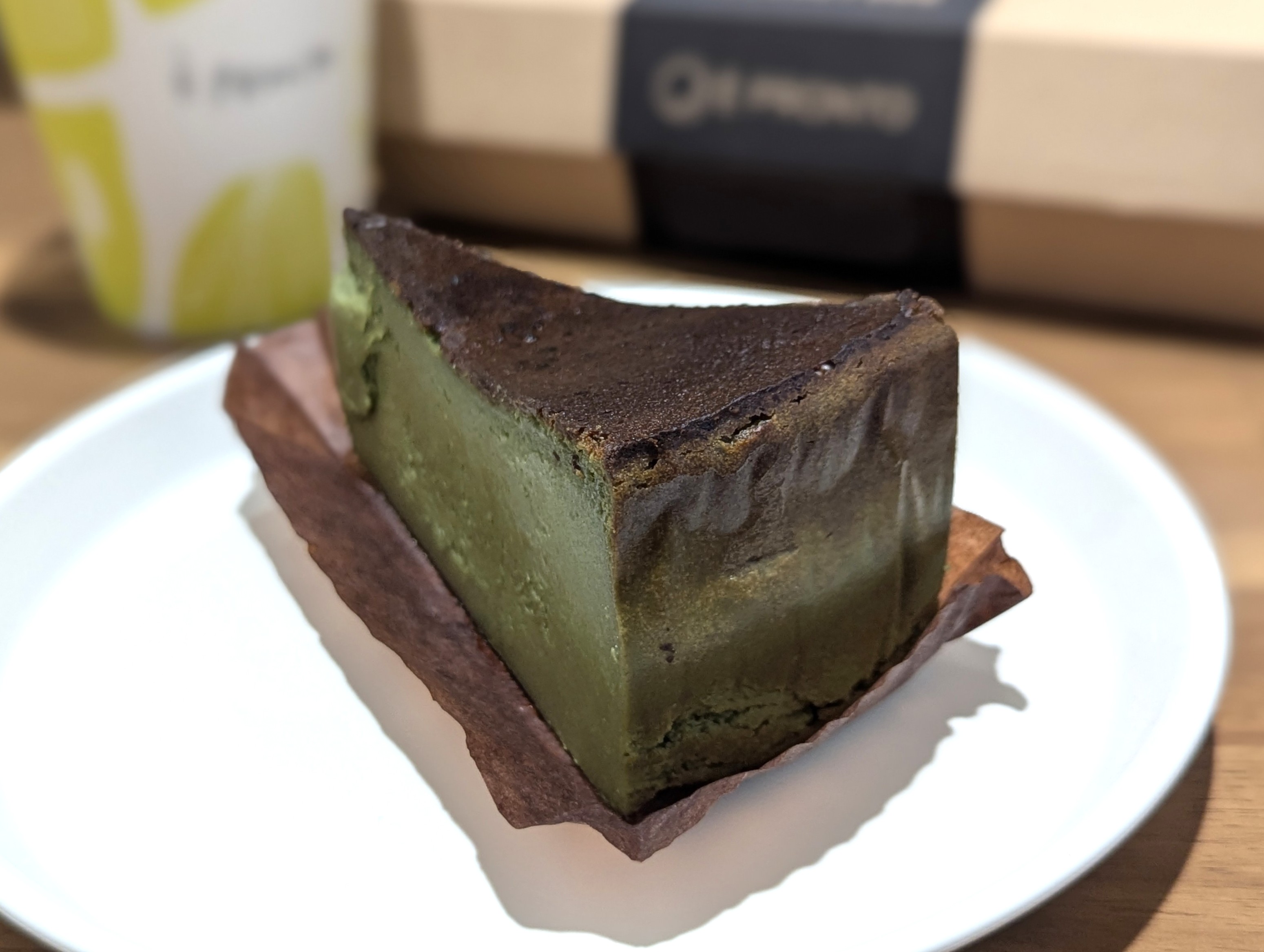 プロント、宇治抹茶のバスクチーズケーキ (22) - コピー