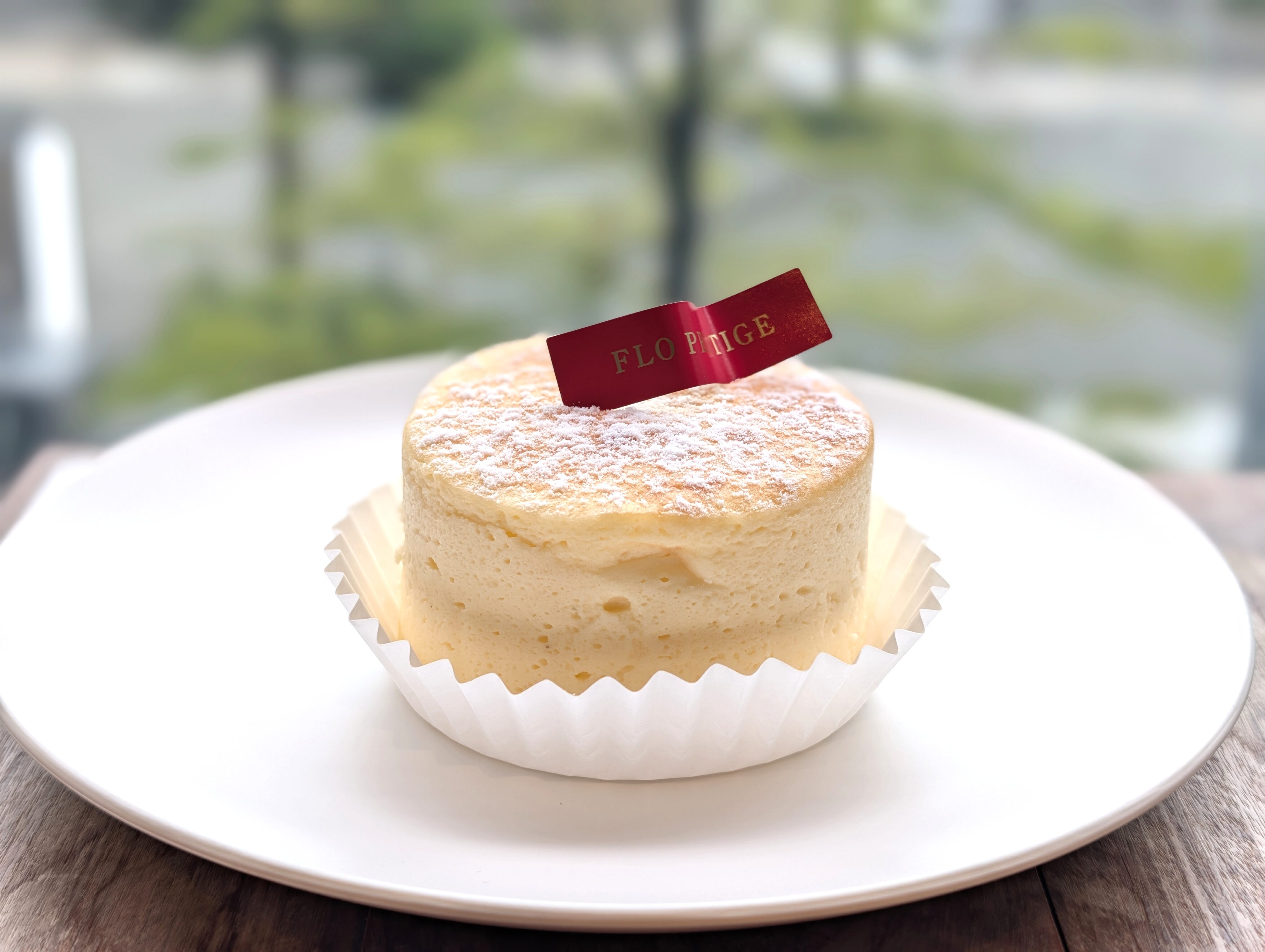 フロプレステージュ】フロマージュ・スフレを実食レポ | チーズケーキ通信