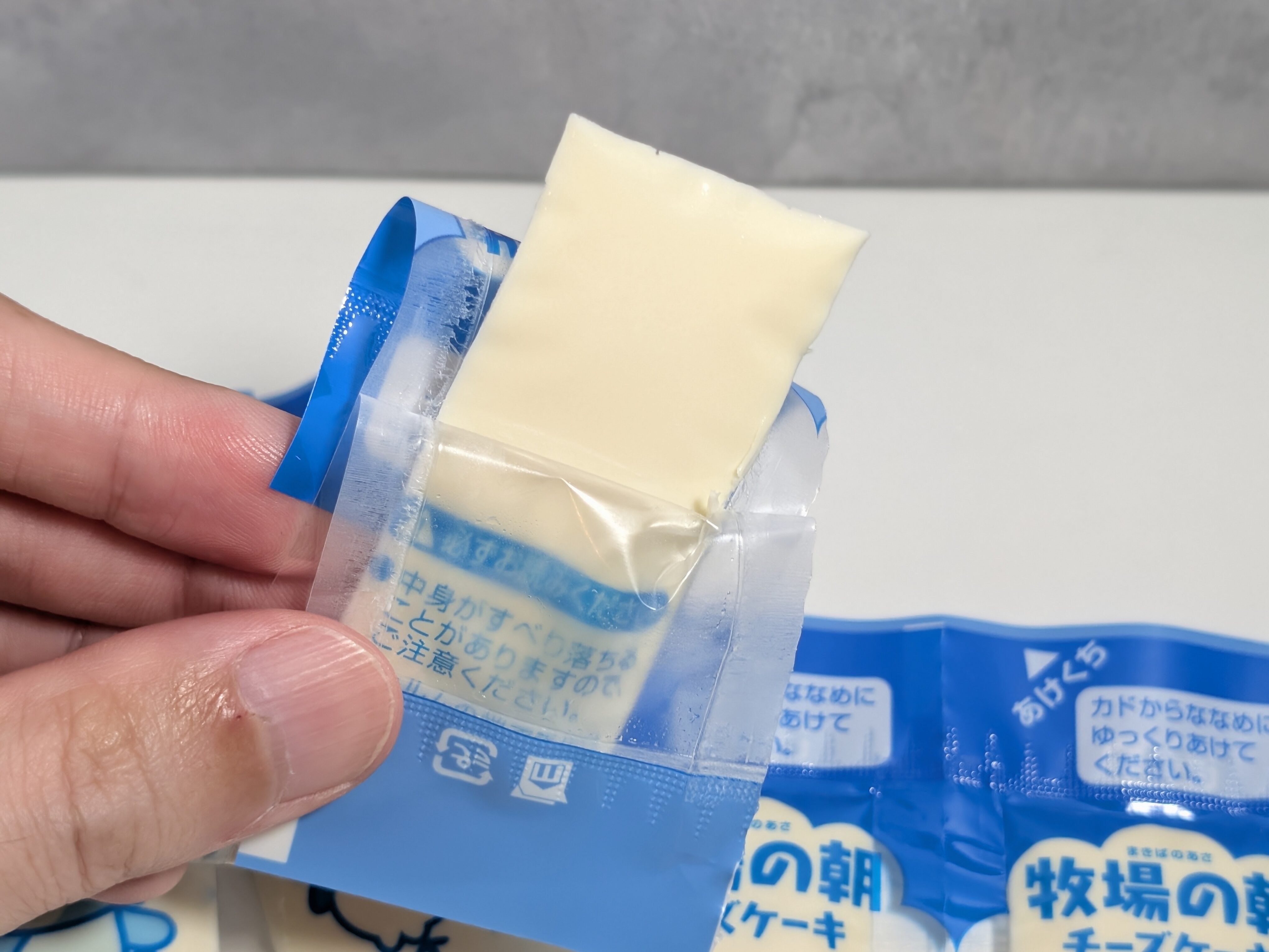 牧場の朝、チーズケーキ、ヨーグルト味 (5)