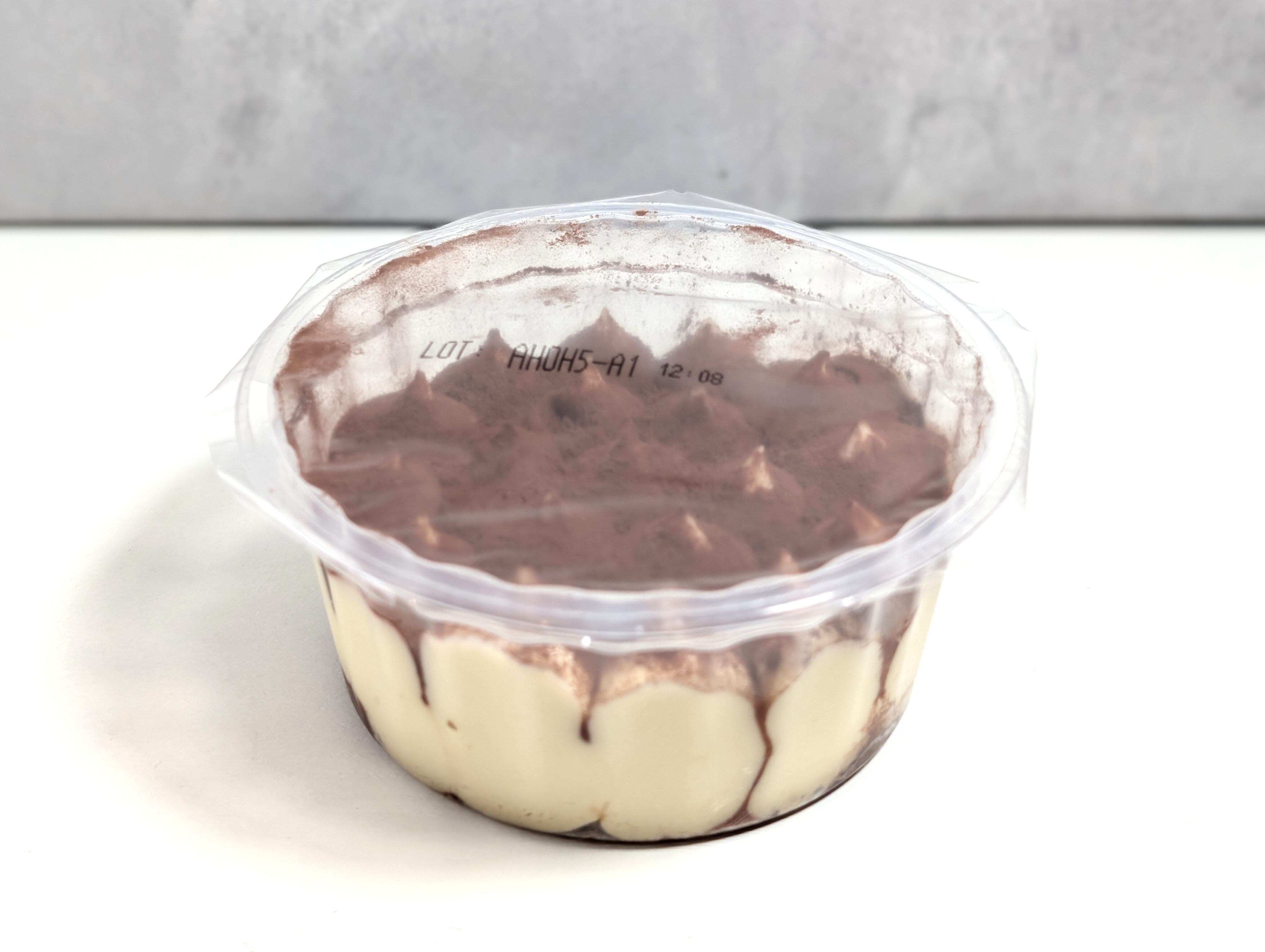 Tiramisu steam cake pudding